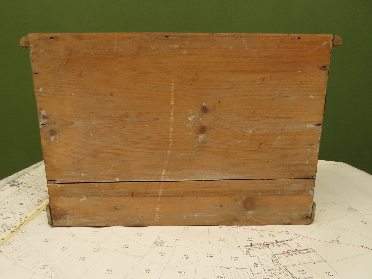 Vintage Table Top Haberdashery chest for cotton reels