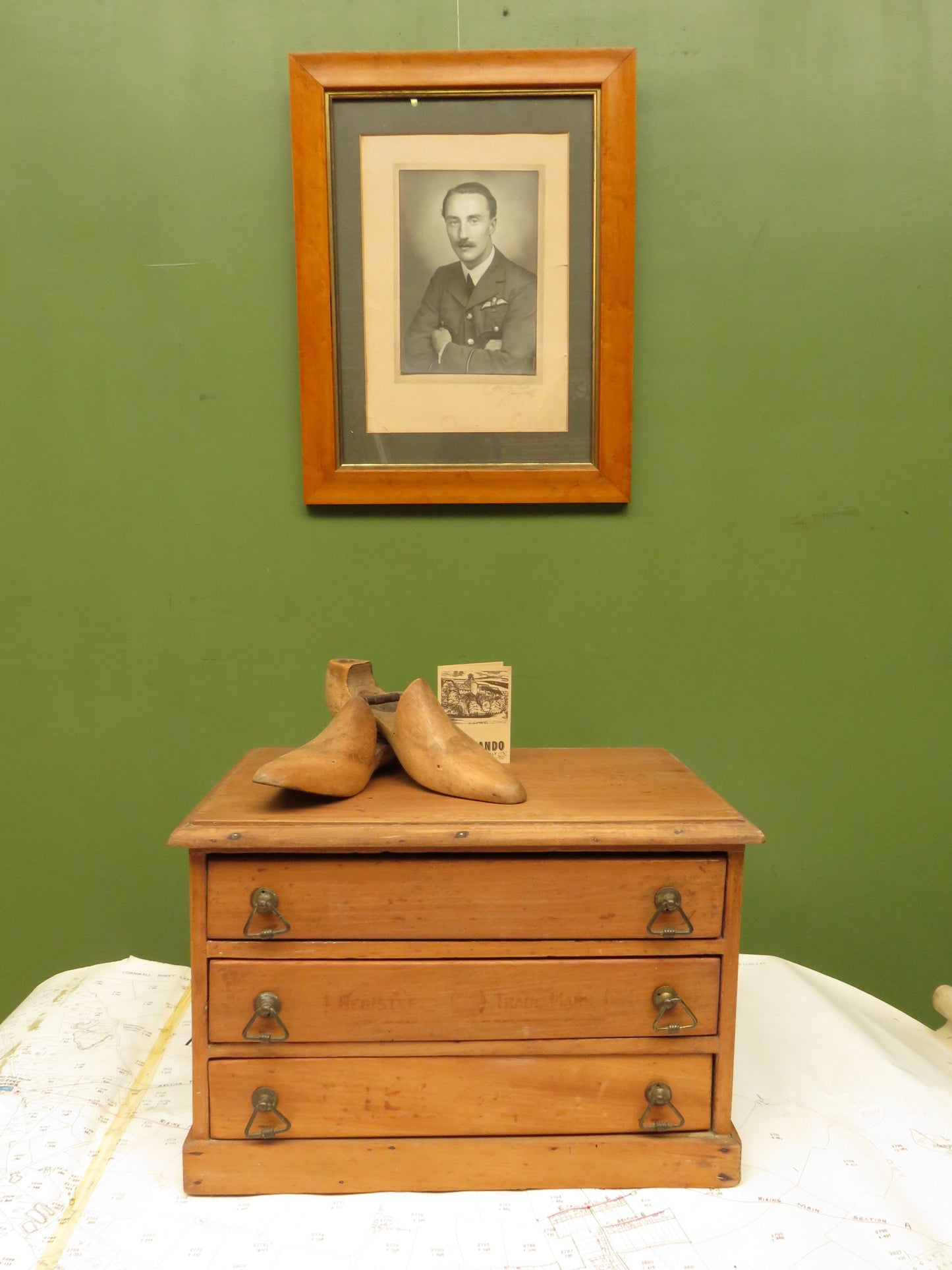 Vintage Table Top Haberdashery chest for cotton reels