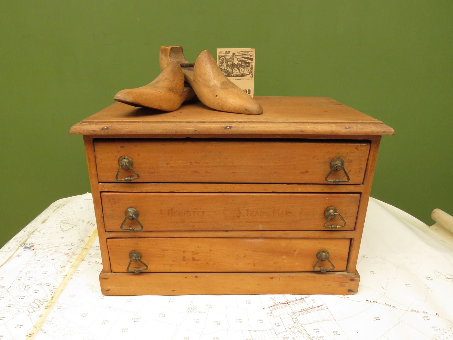 Vintage Table Top Haberdashery chest for cotton reels