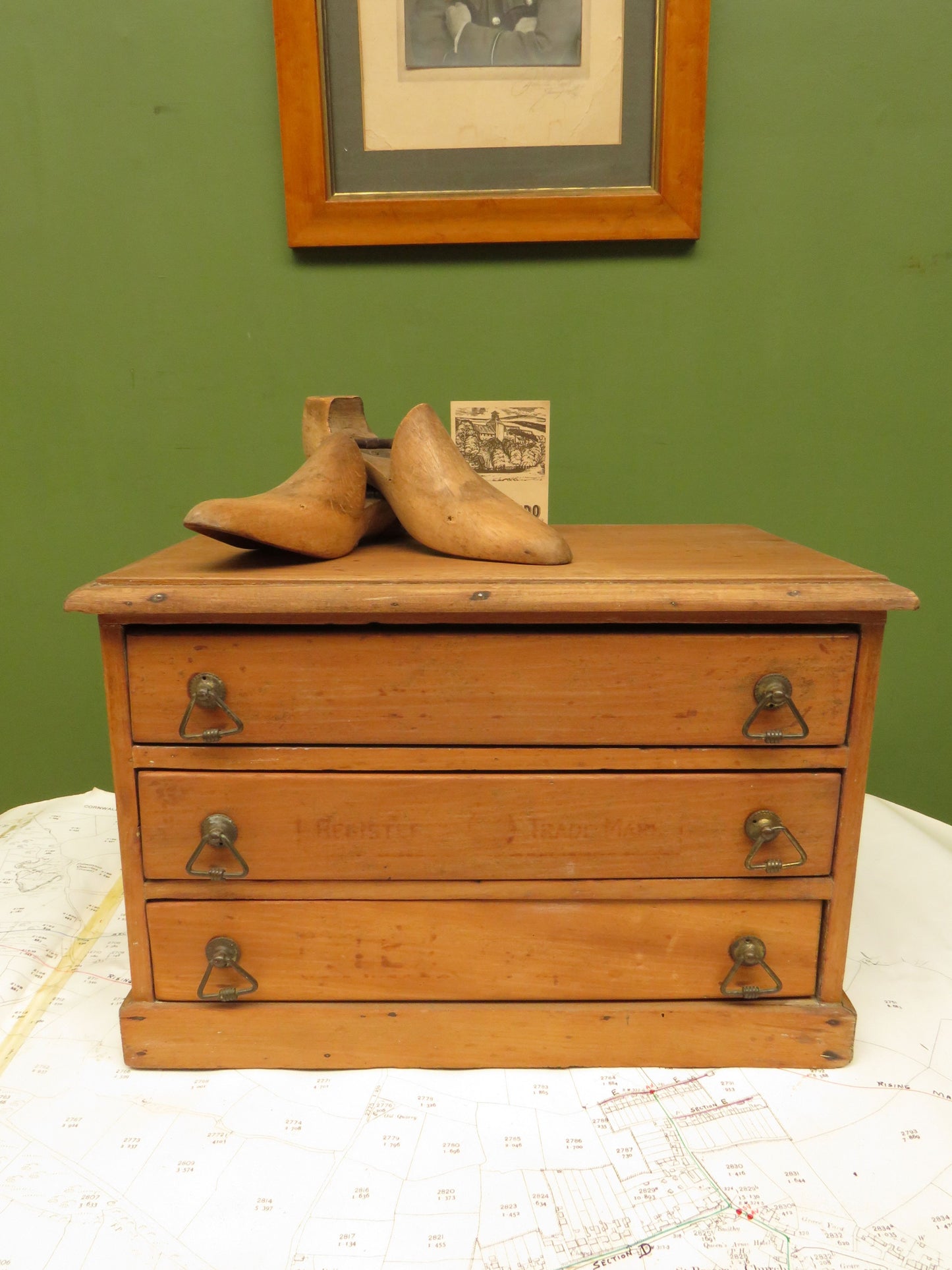 Vintage Table Top Haberdashery chest for cotton reels