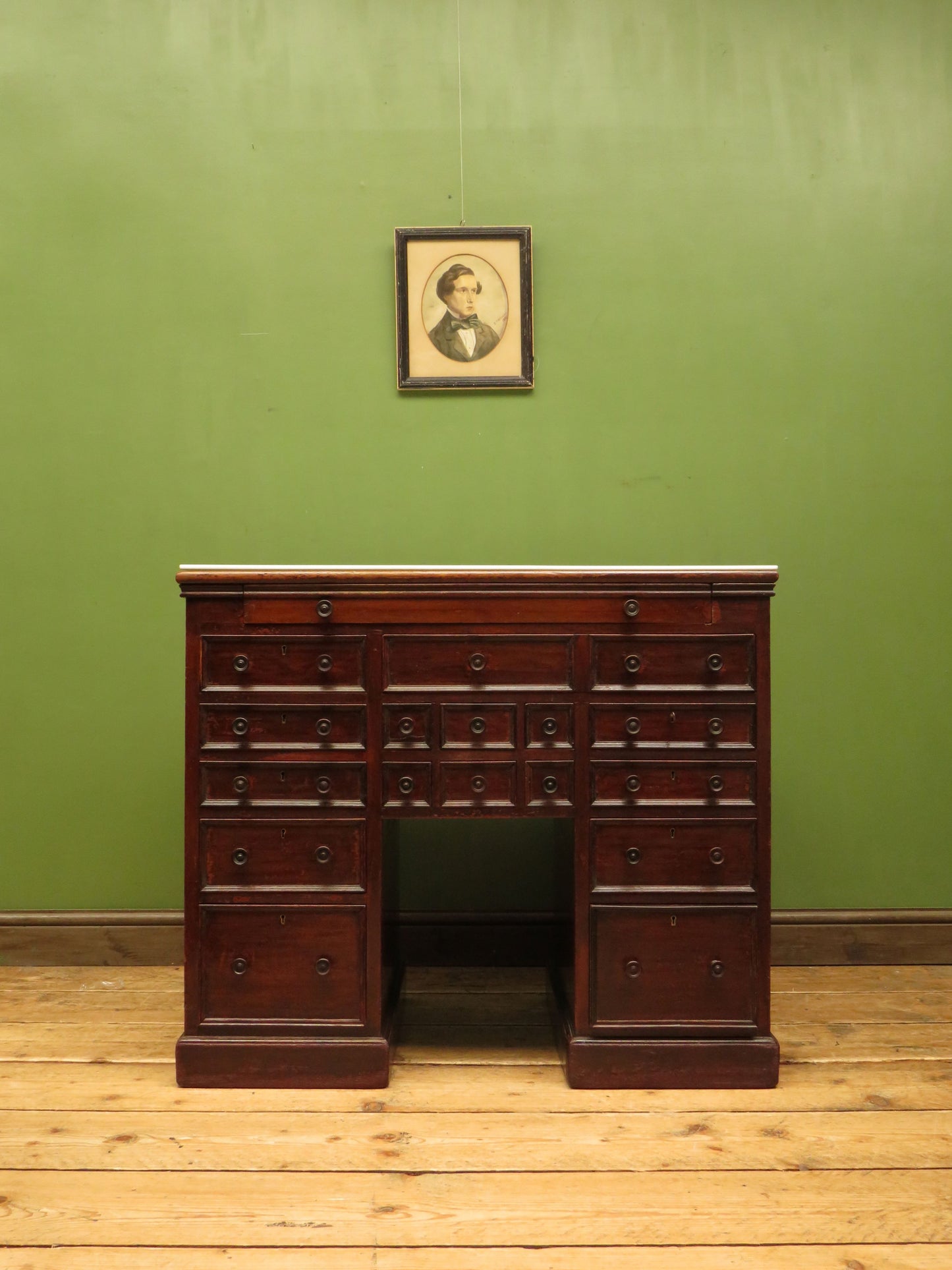 Victorian Mahogany Dentists Kneehole Work Chest With Opaque Glass Top