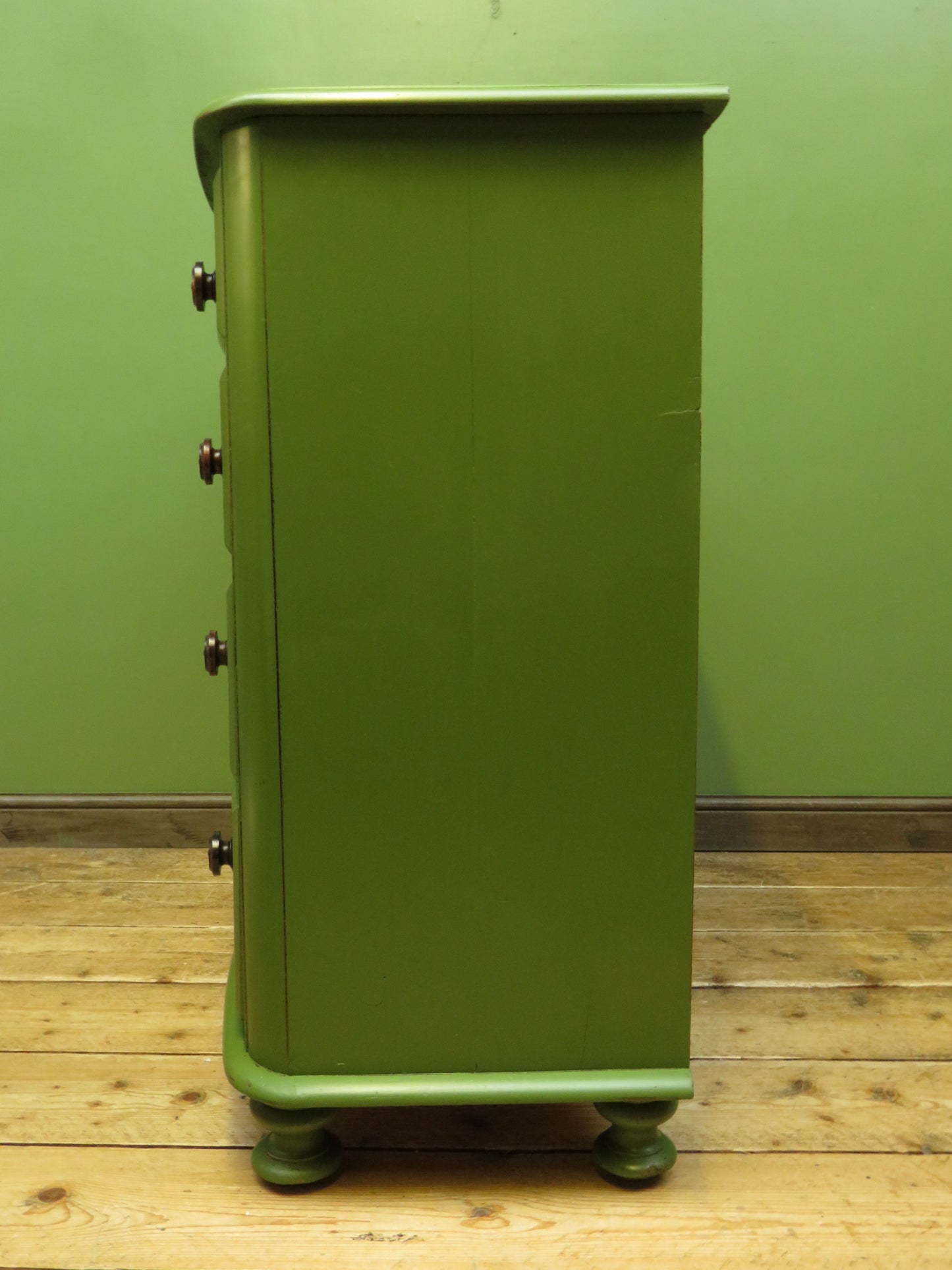 Antique Green Bow Chest of Drawers