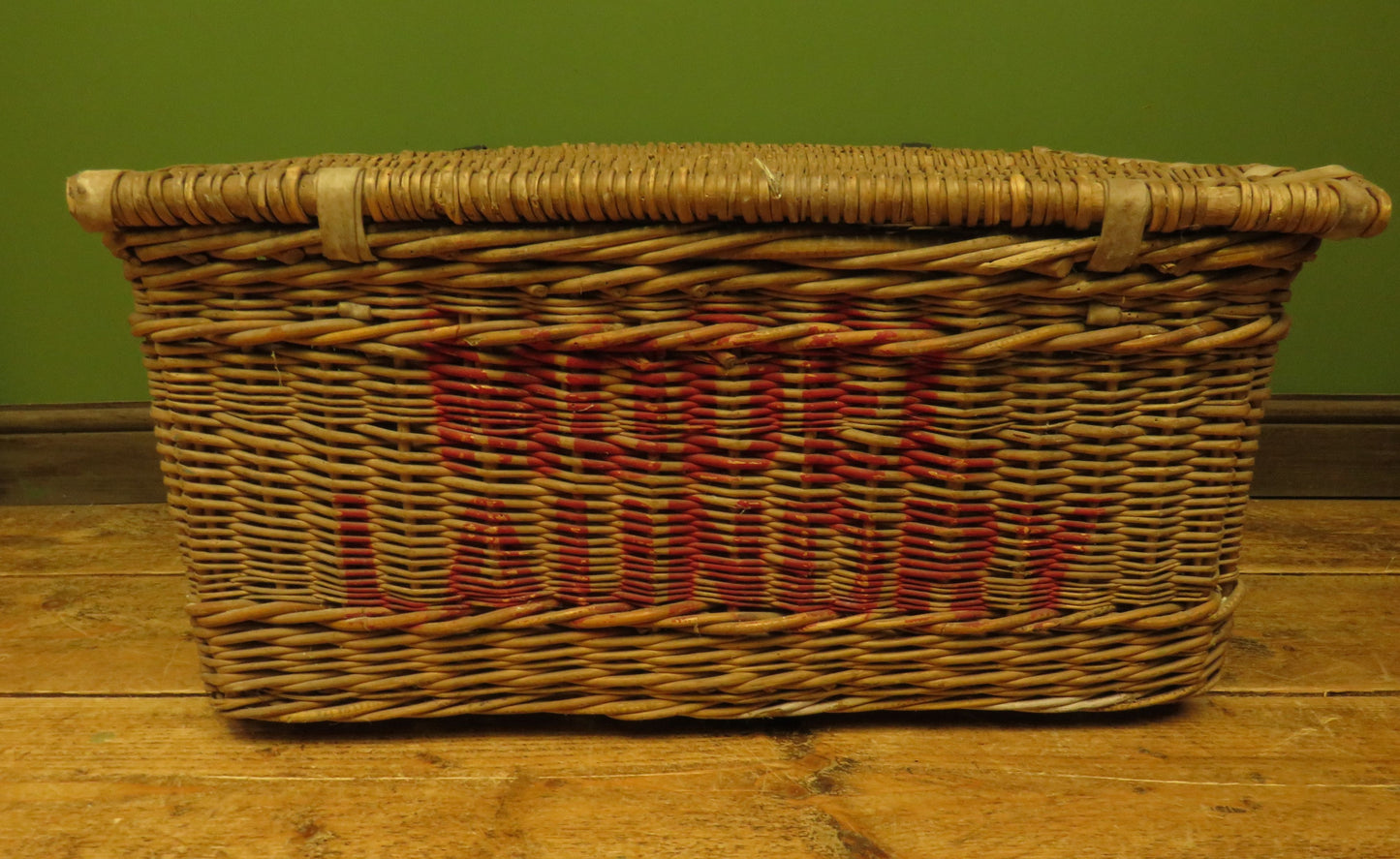 Large Vintage Wicker Hamper Basket