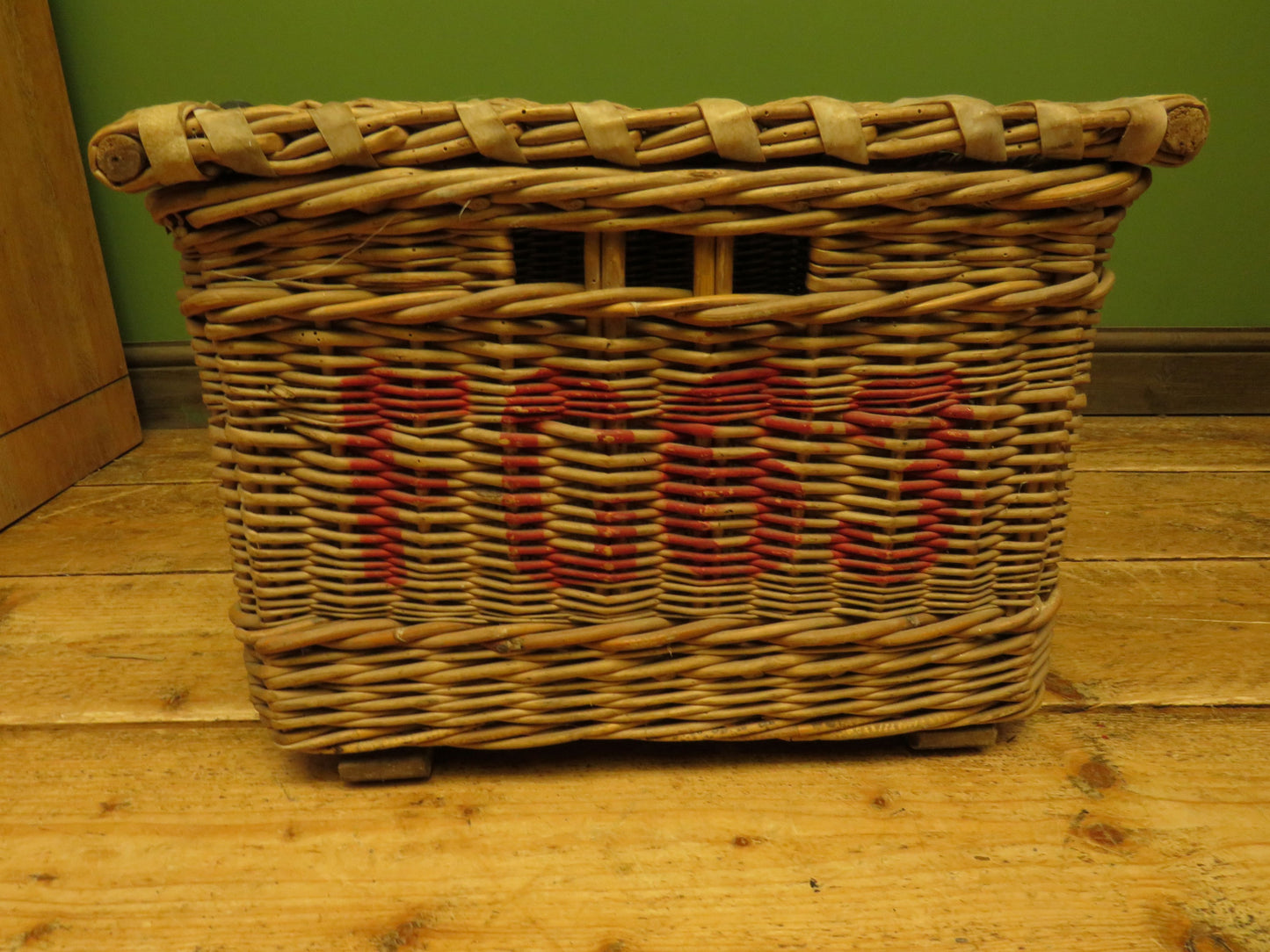 Large Vintage Wicker Hamper Basket