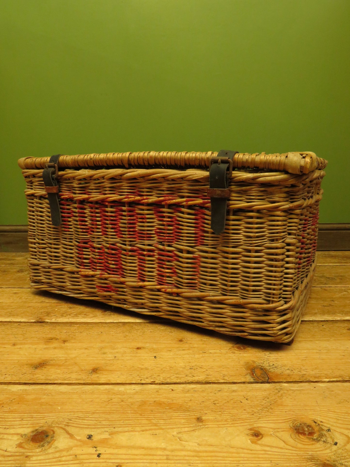Large Vintage Wicker Hamper Basket