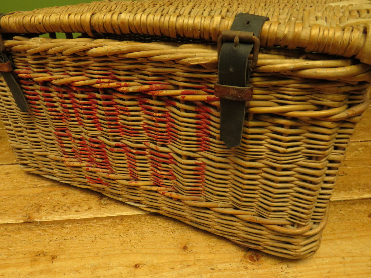 Large Vintage Wicker Hamper Basket