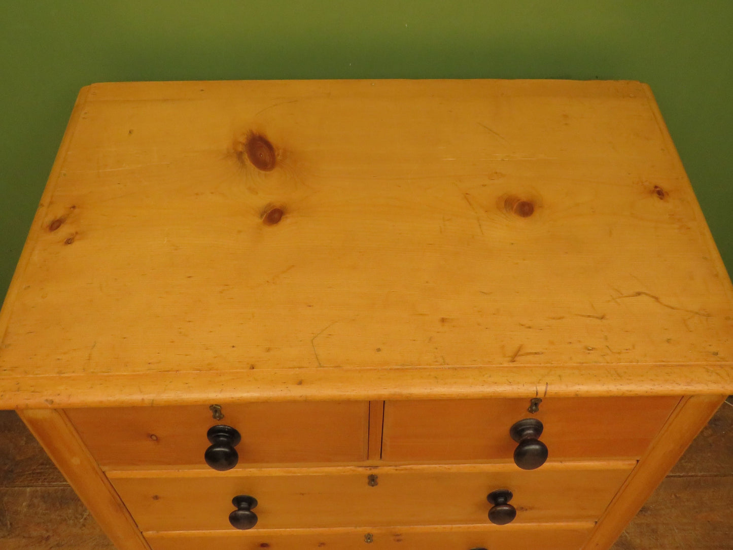 Large Victorian Pine Chest of Drawers