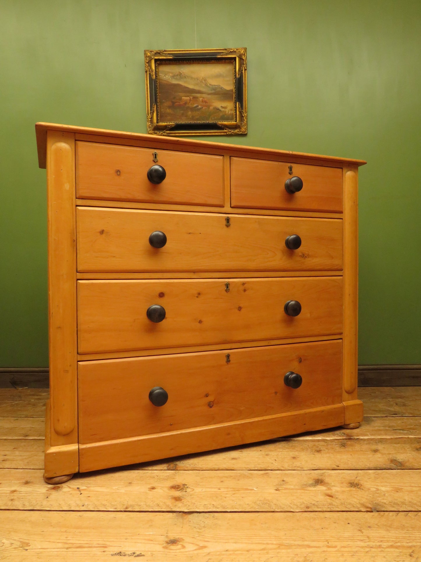 Large Victorian Pine Chest of Drawers