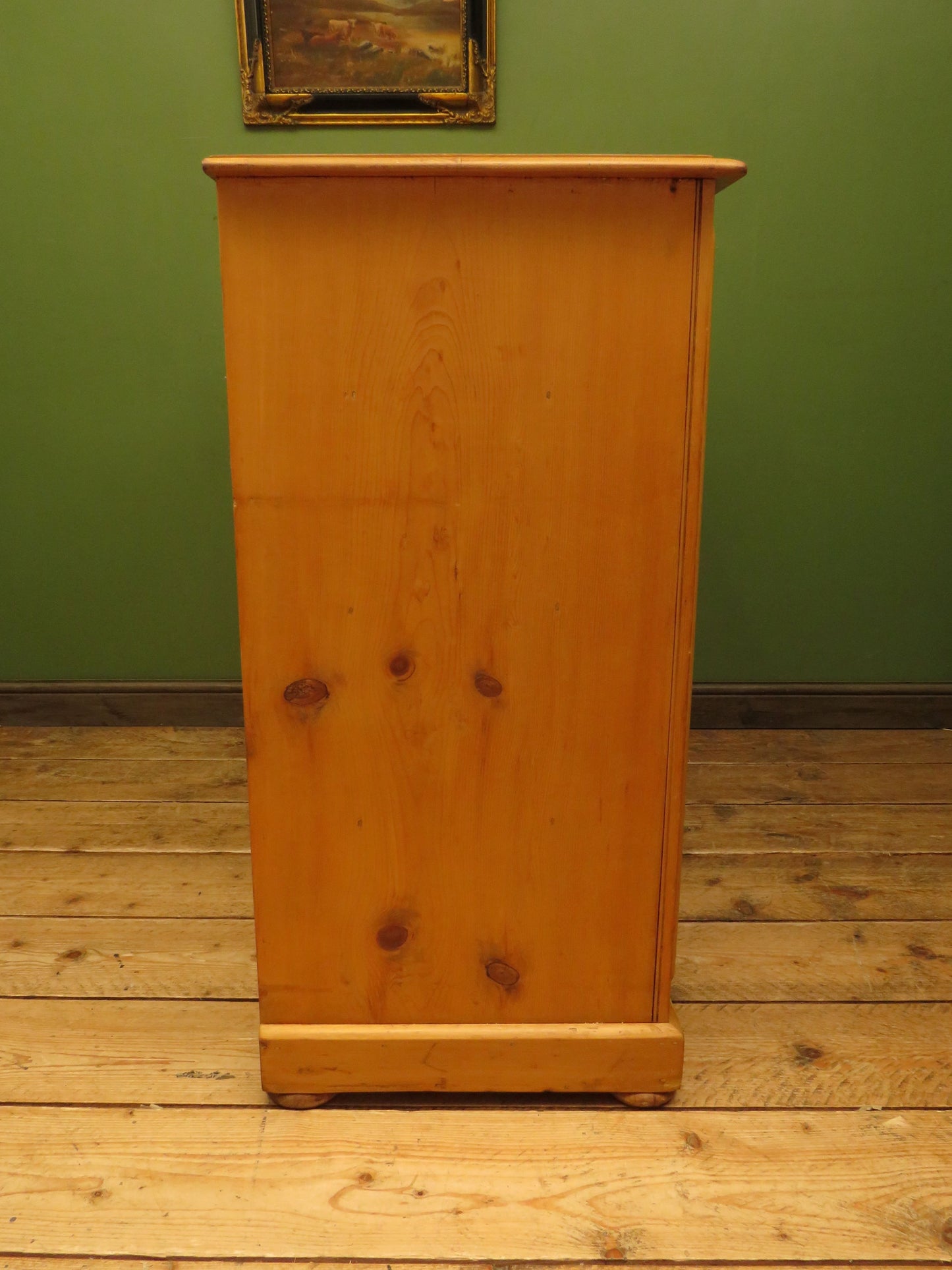 Large Victorian Pine Chest of Drawers