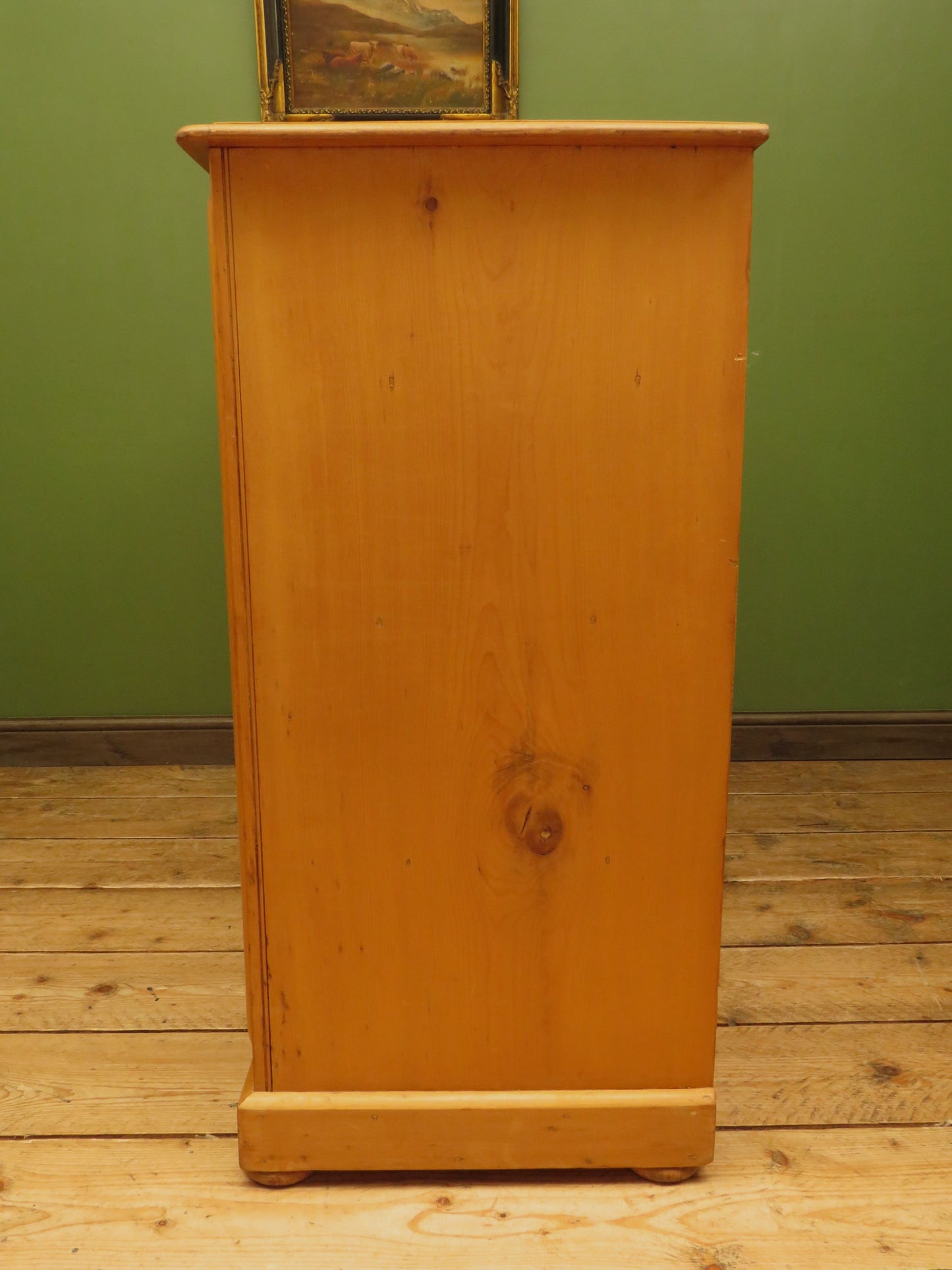 Large Victorian Pine Chest of Drawers