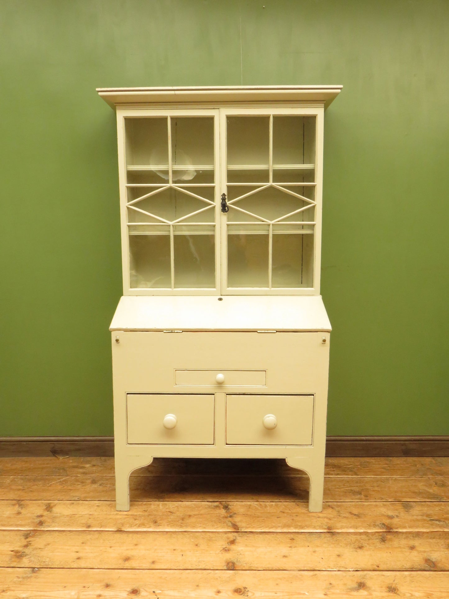 Country Shabby Chic Bureau Bookcase with Glazed Top