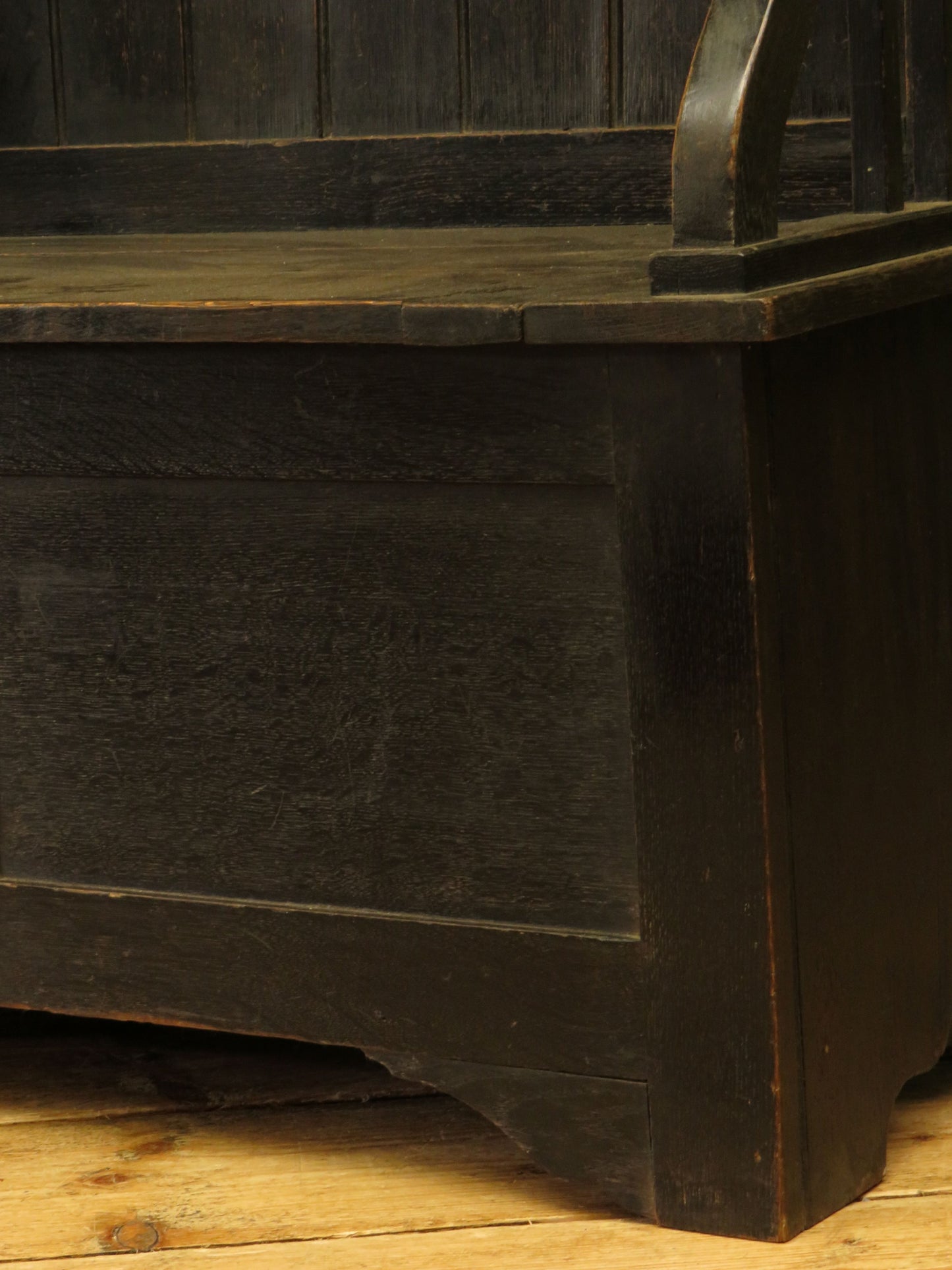 Arts and Crafts Oak Tavern Bench with Locker seat