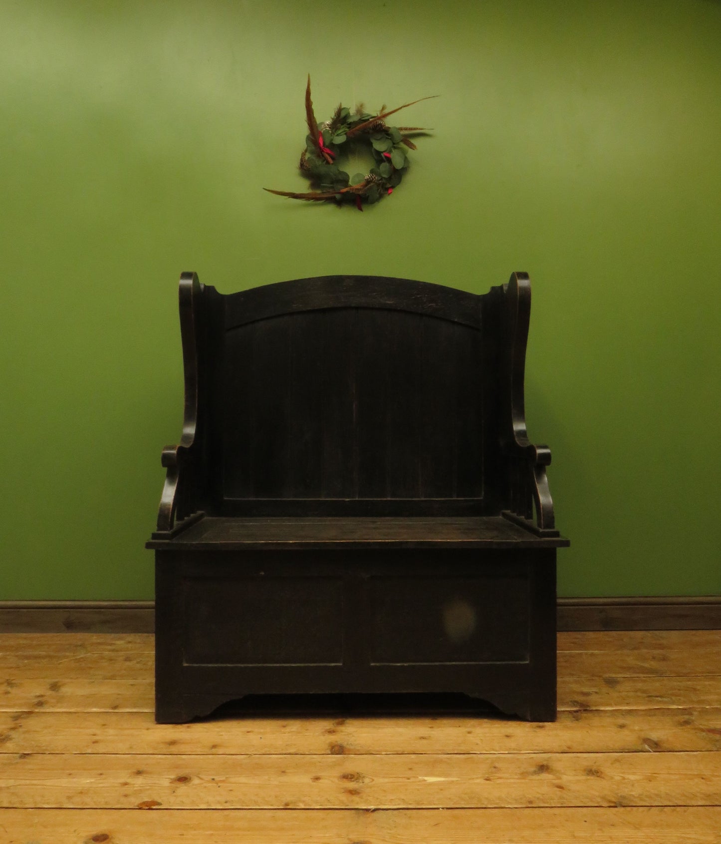 Arts and Crafts Oak Tavern Bench with Locker seat