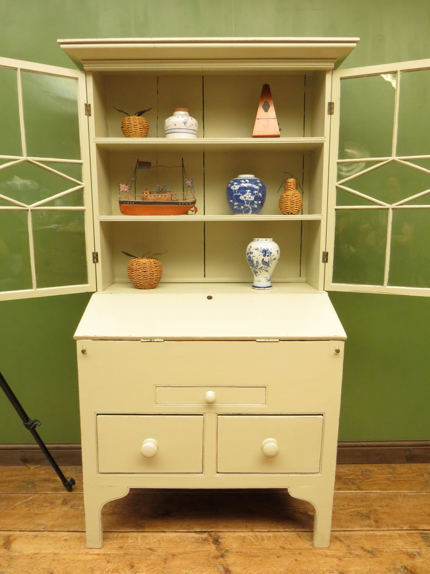 Country Shabby Chic Bureau Bookcase with Glazed Top