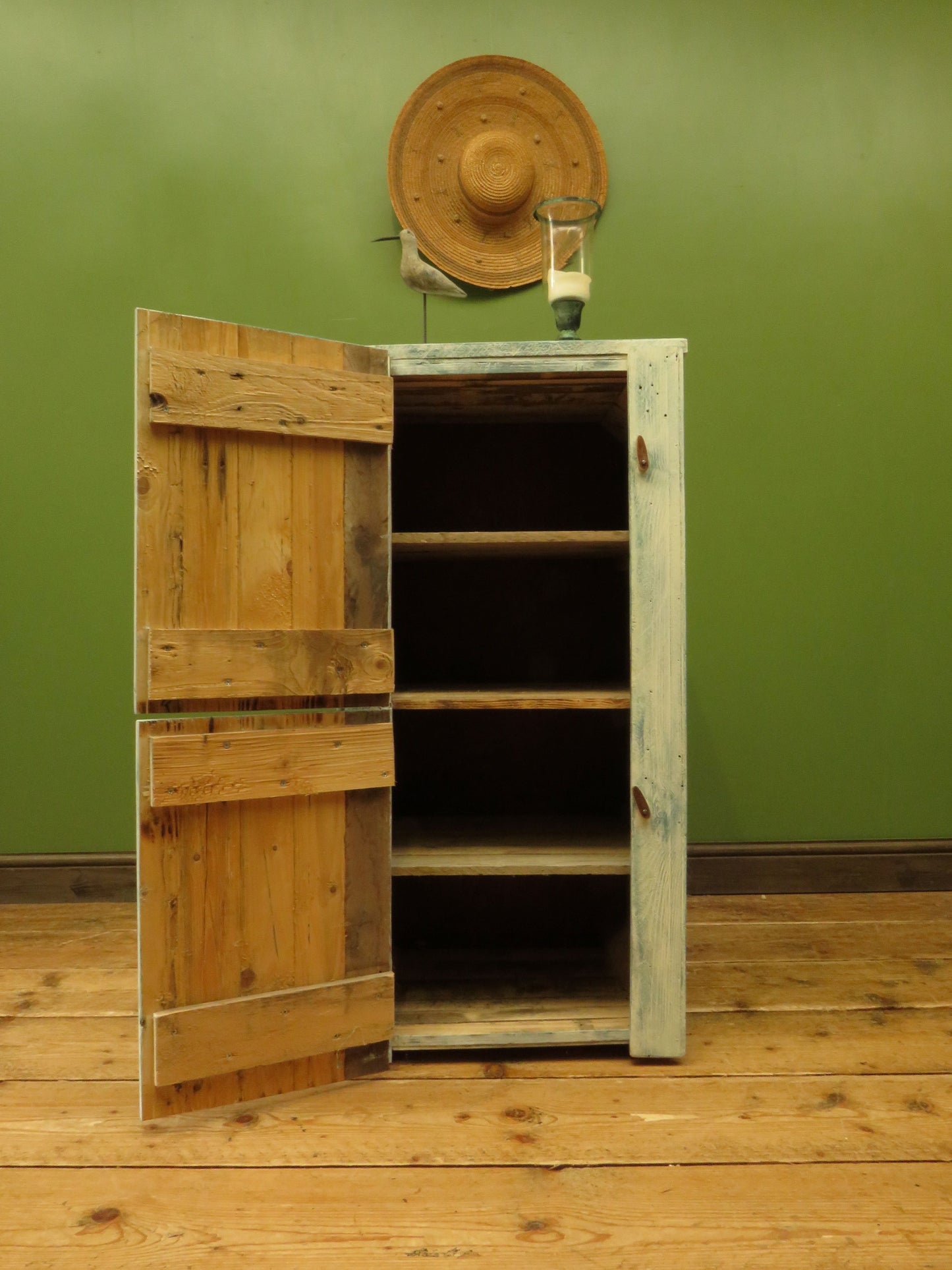 Beach Hut Style Locker Cupboard