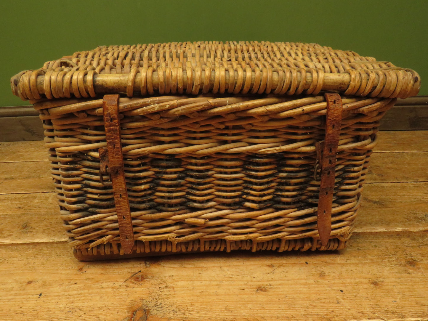 Antique Wicker Laundry Storage Basket