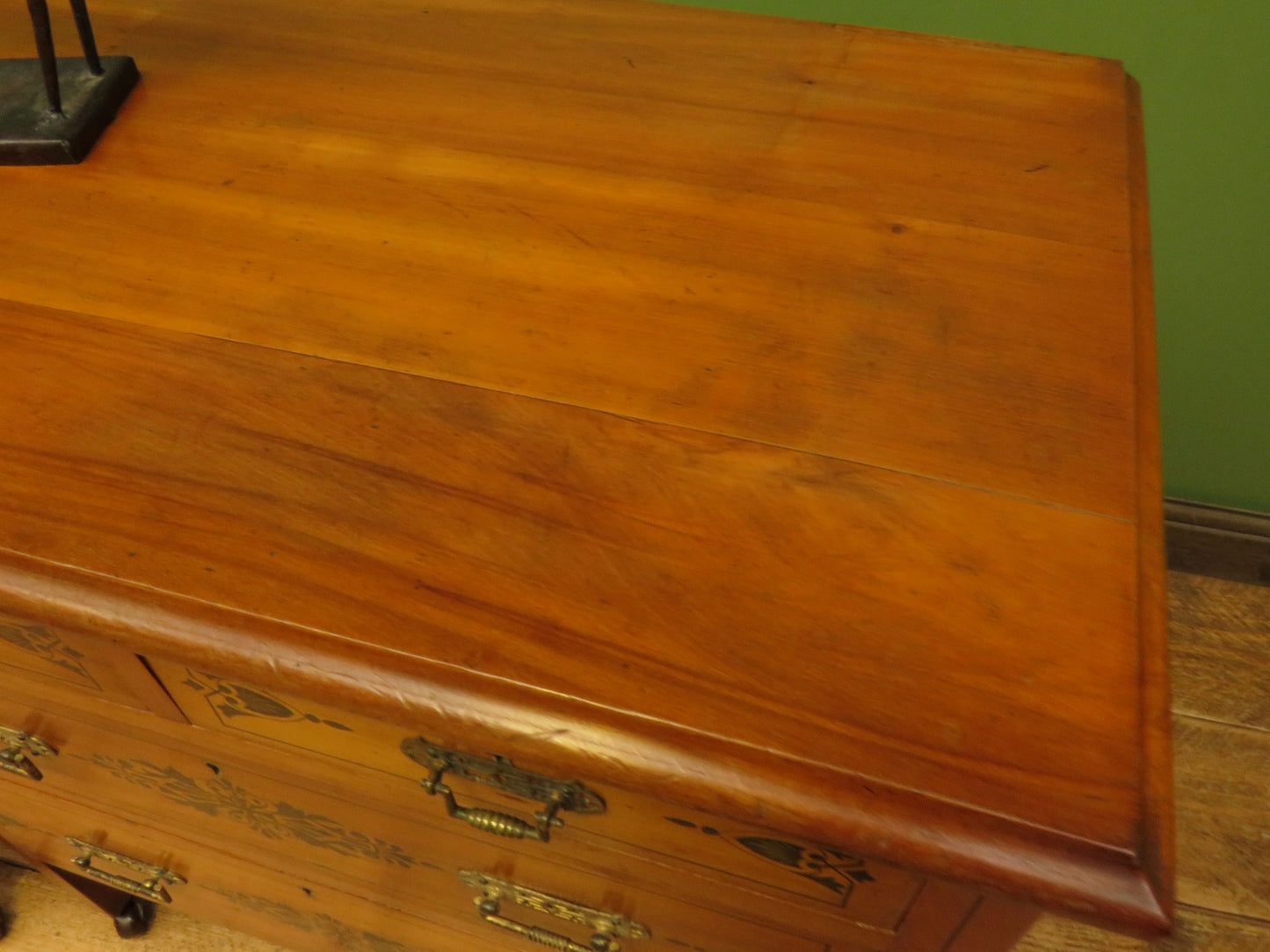 Antique Stencilled Chest of Drawers & Bedside Chest