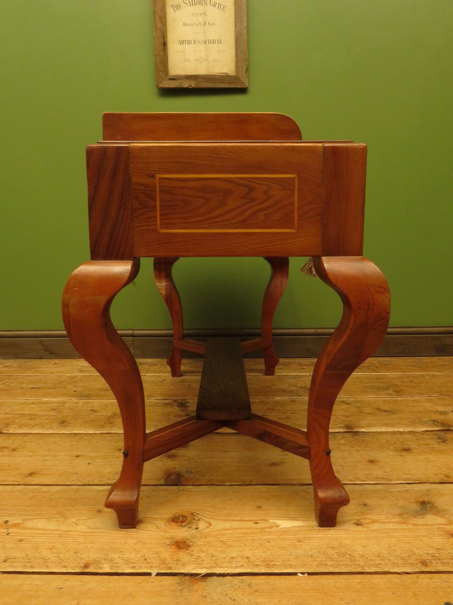 Luggage stand side table with lockable drawer