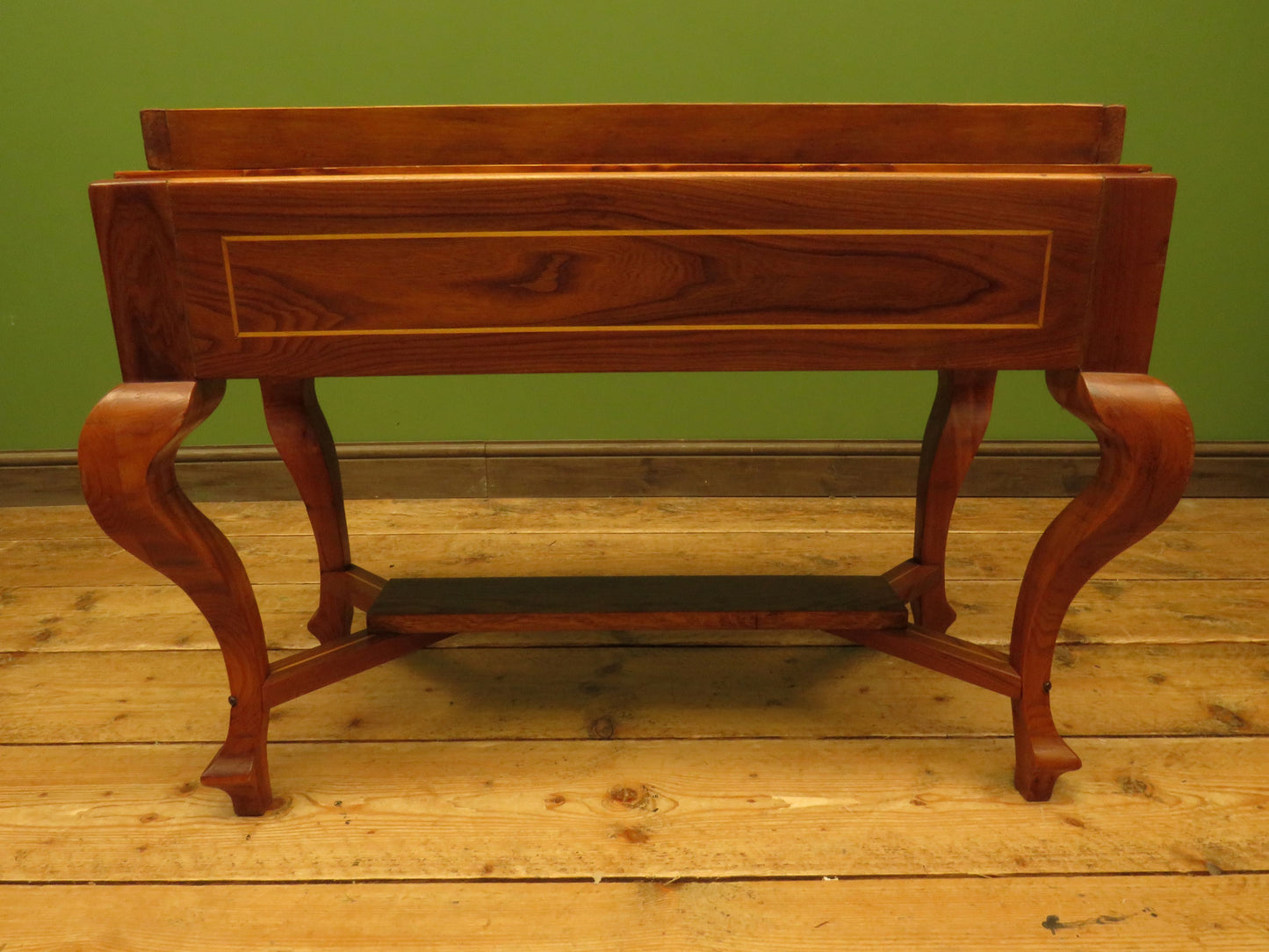 Luggage stand side table with lockable drawer