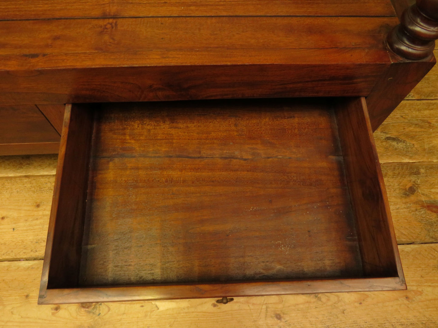 Colonial Anglo-Indian Style Bench with Drawers
