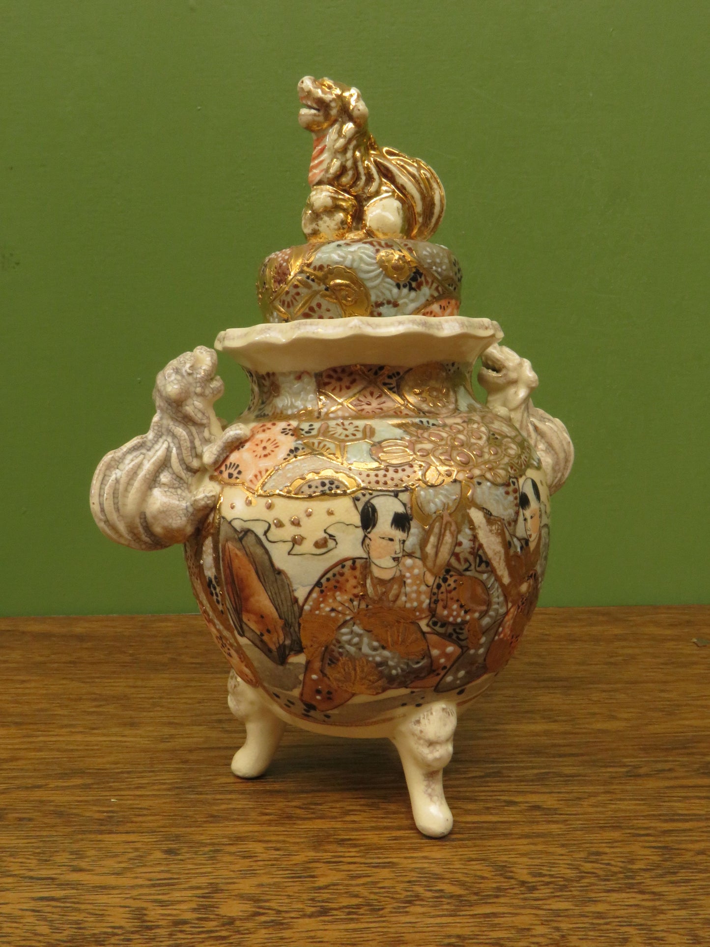 Japanese late Satsuma lidded censer with Moriage decoration & Foo dog handles