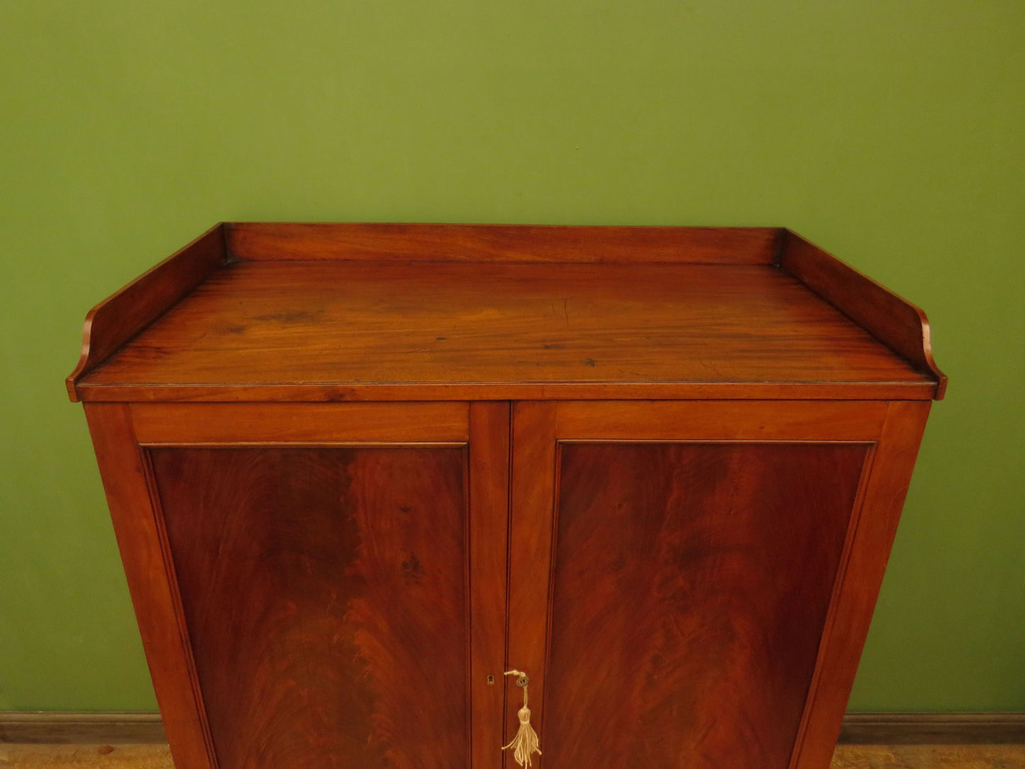 Antique Irish Linen Press Cupboard from Merrion Castle, Dublin