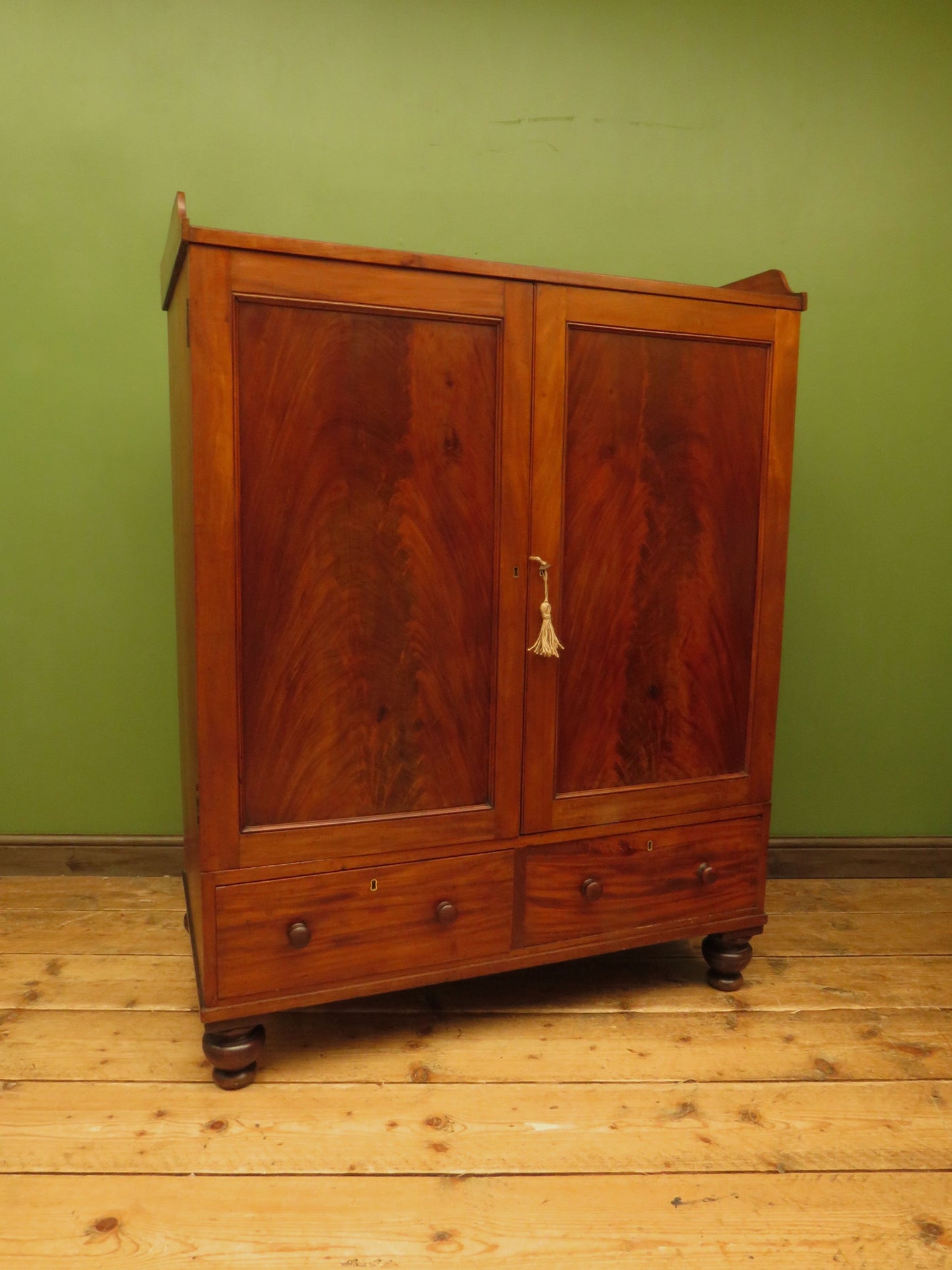 Antique Irish Linen Press Cupboard from Merrion Castle, Dublin