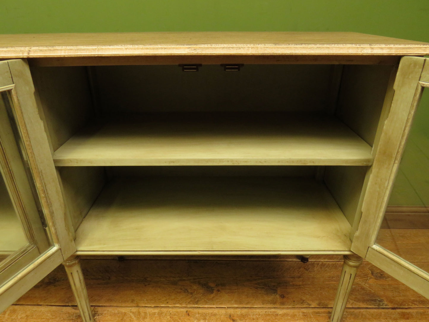 Shabby Chic Griege Display Sideboard with Glazed Doors