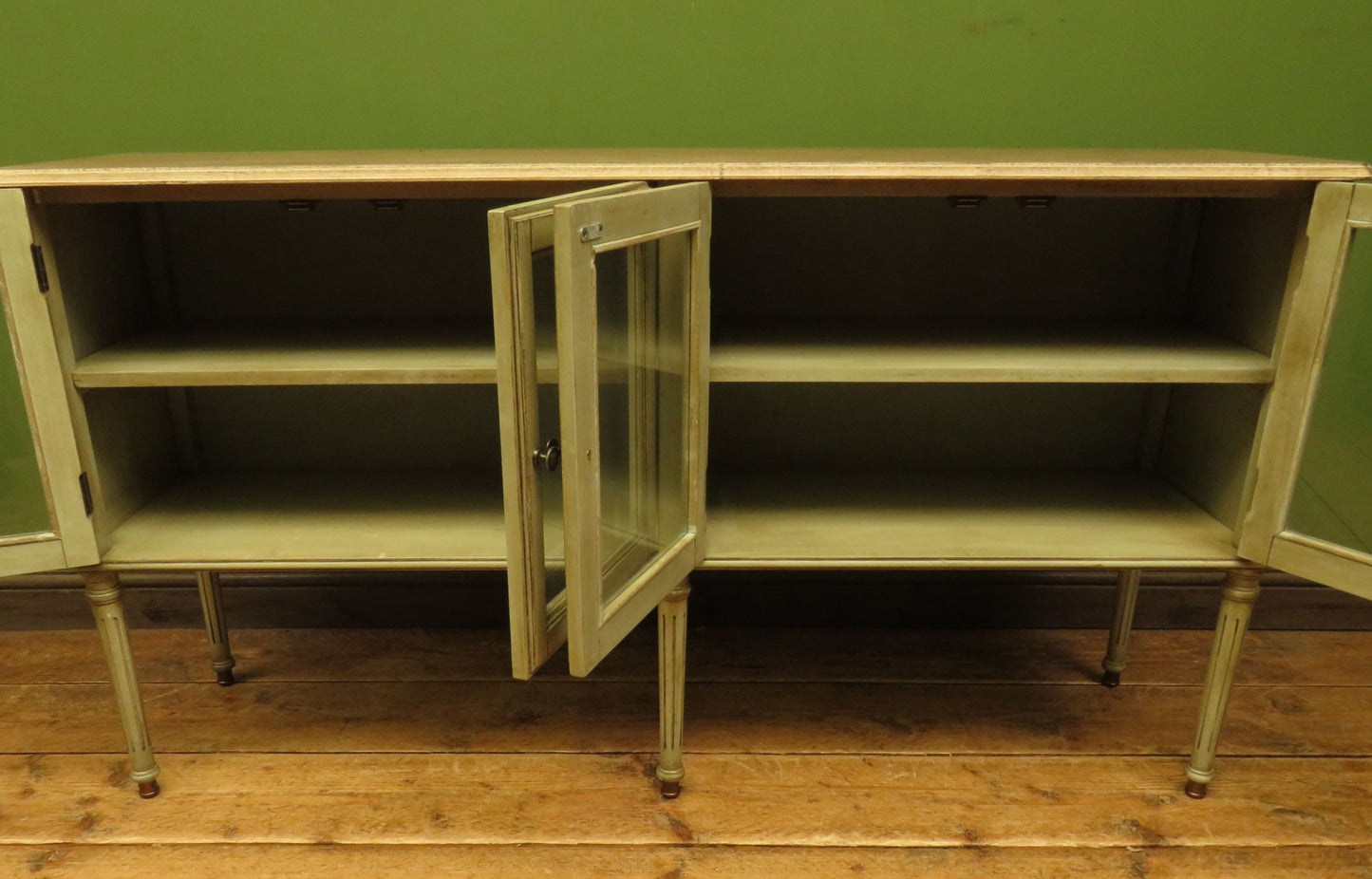 Shabby Chic Griege Display Sideboard with Glazed Doors