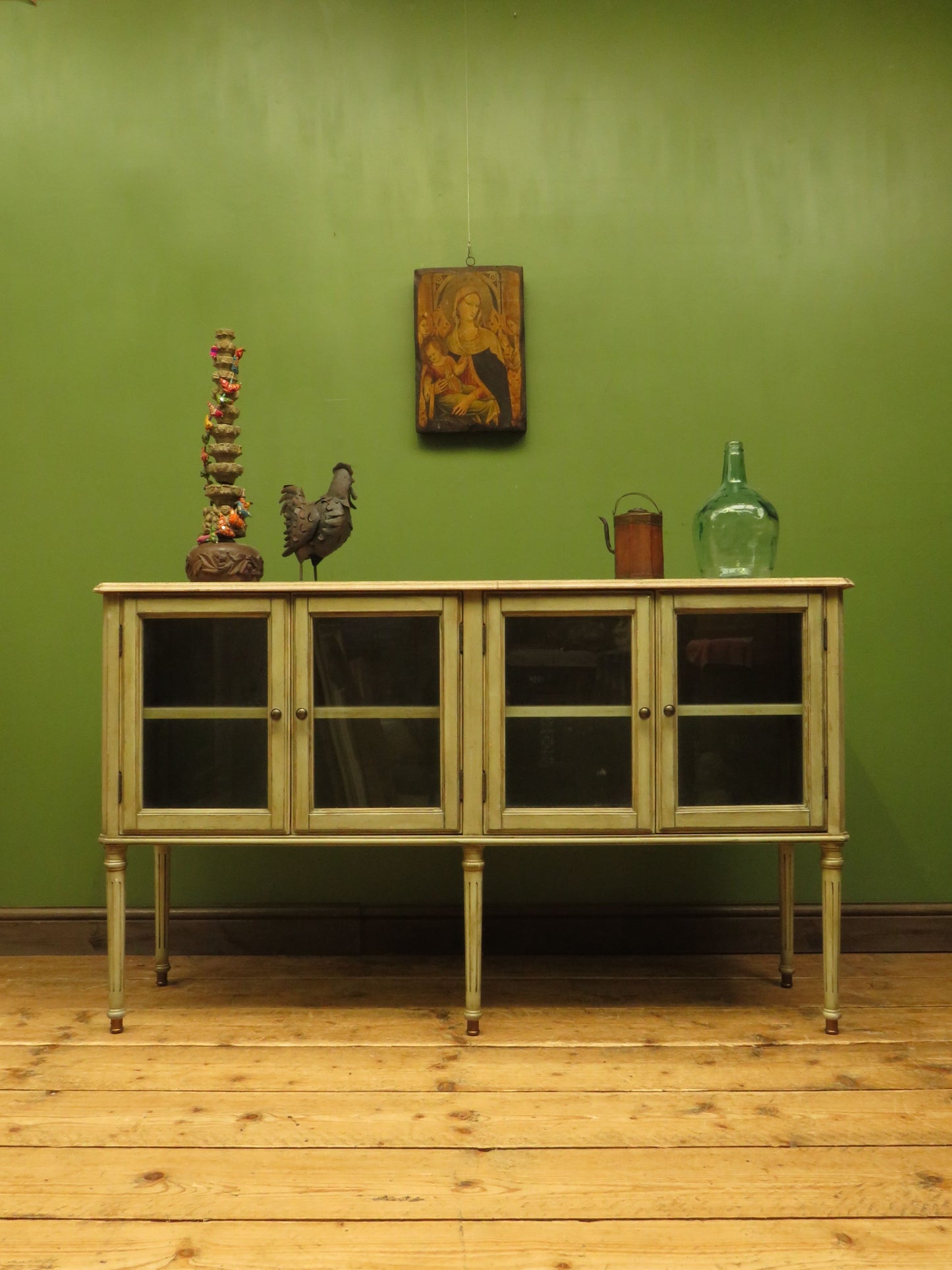 Shabby Chic Griege Display Sideboard with Glazed Doors