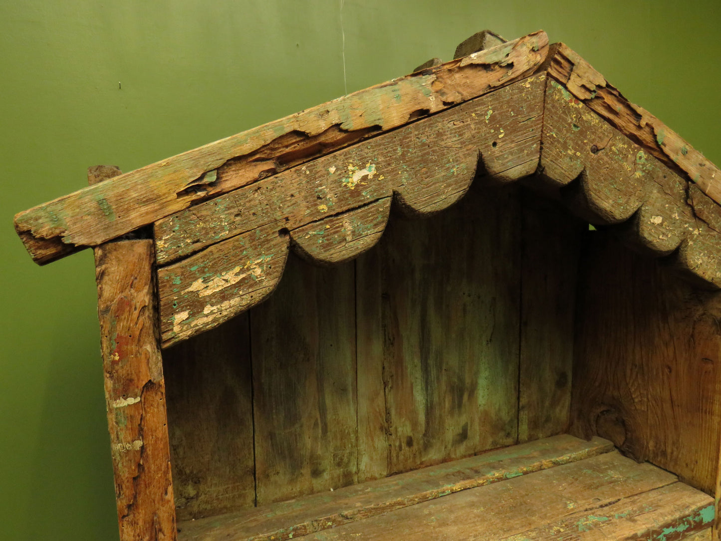 Old Rustic French Gardening Potting Shed Shop Display Hutch