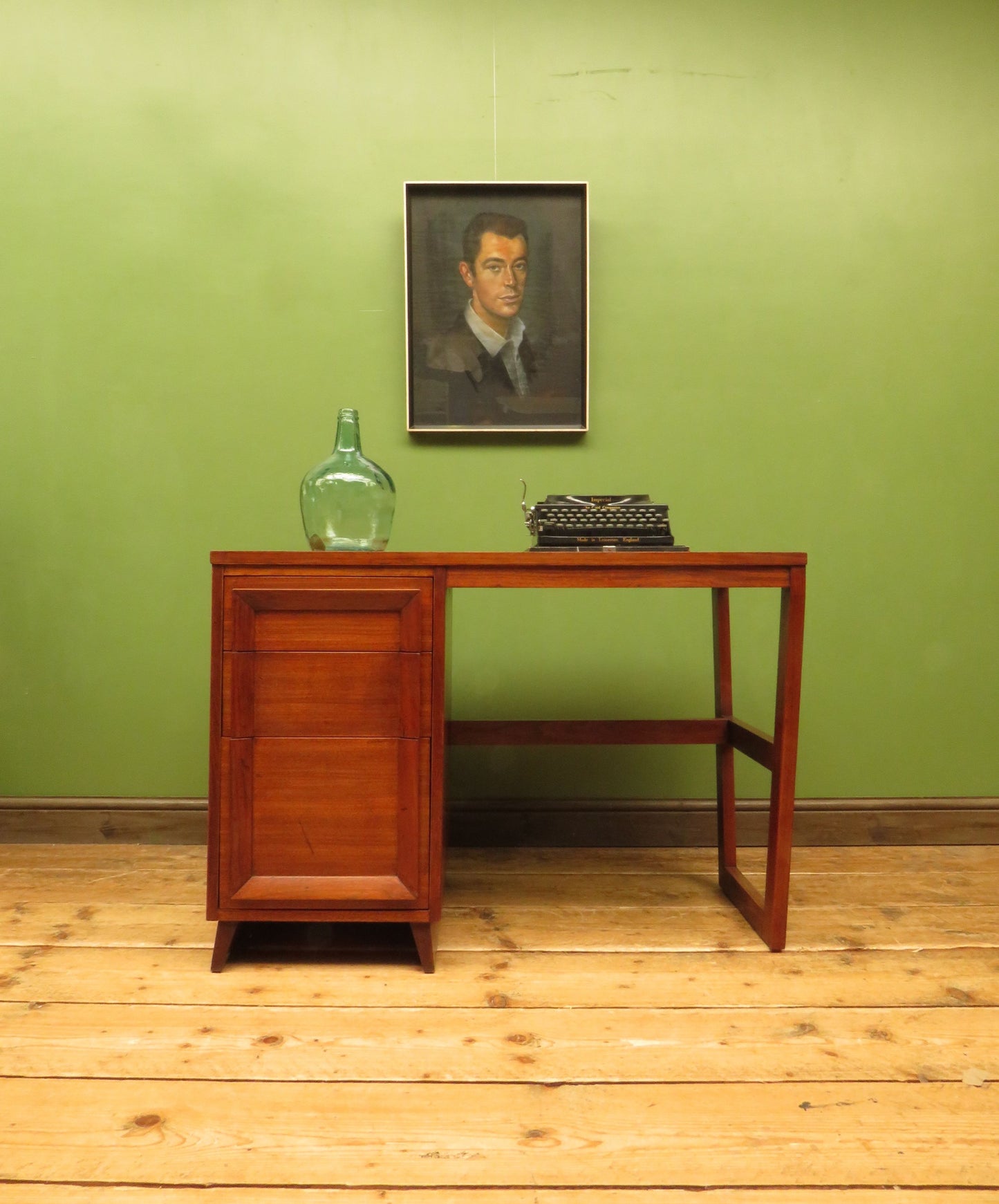 Mid Century Modern Desk by H.L.Hubbell of Michigan