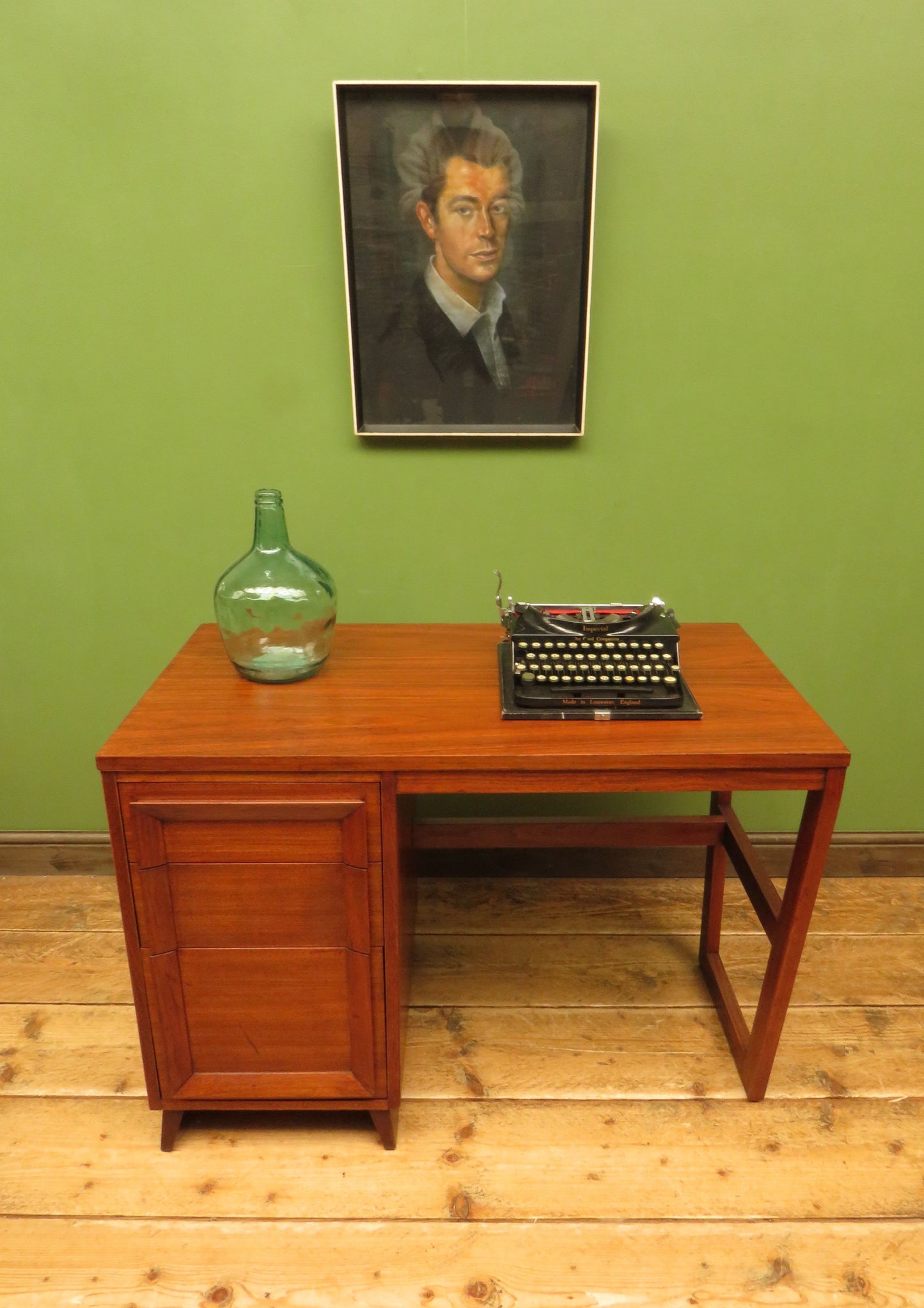 Mid Century Modern Desk by H.L.Hubbell of Michigan