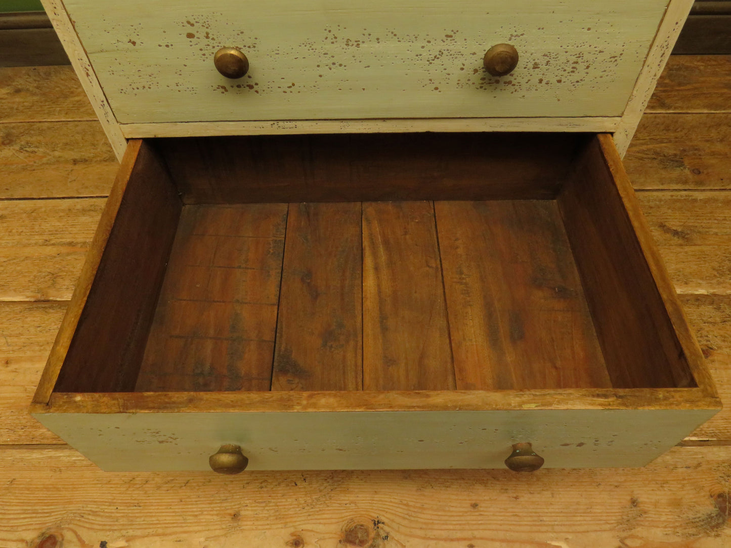 Small Shabby Chic Chest of Drawers