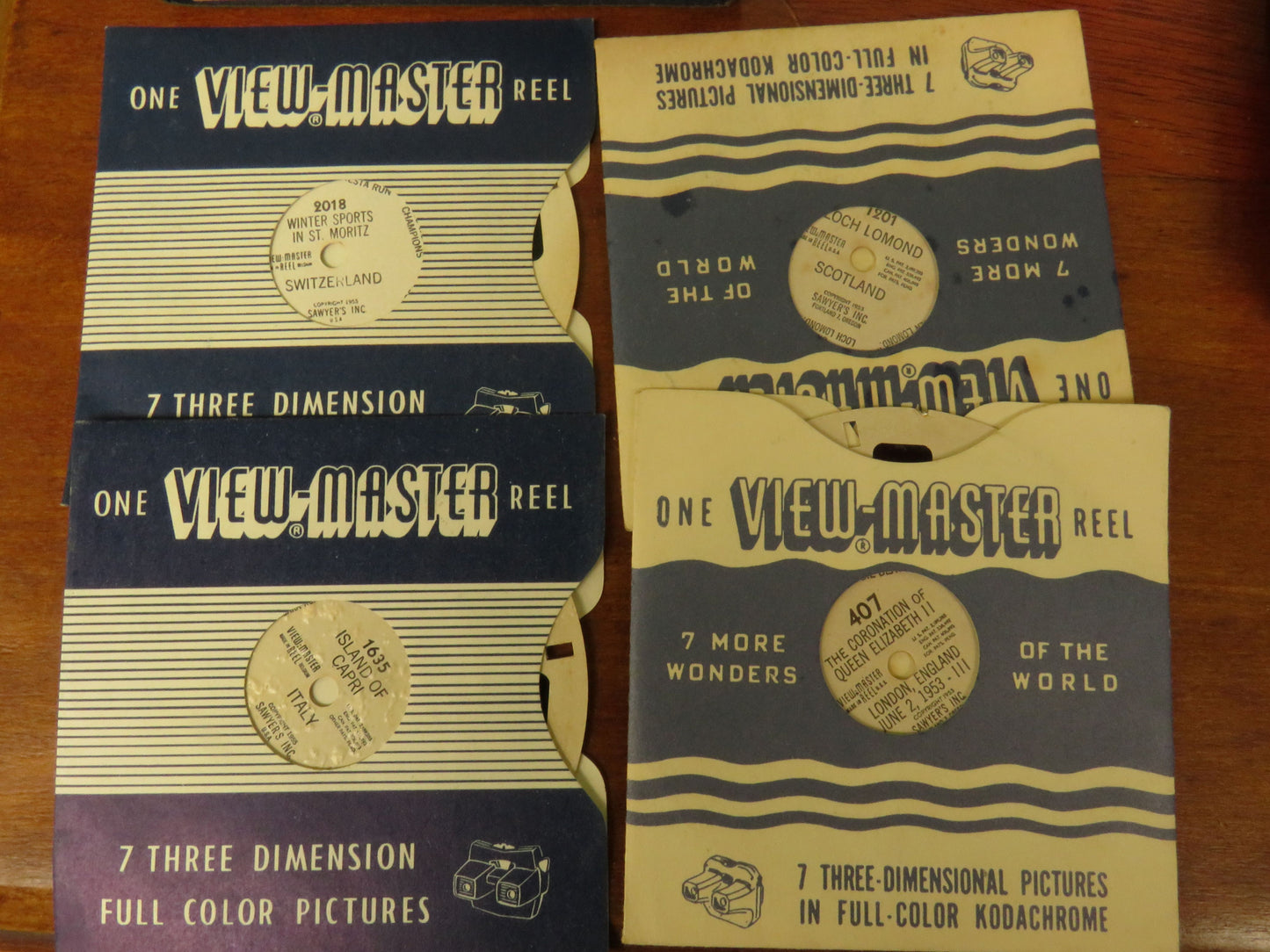 Vintage View-Master 3D Viewer and slides