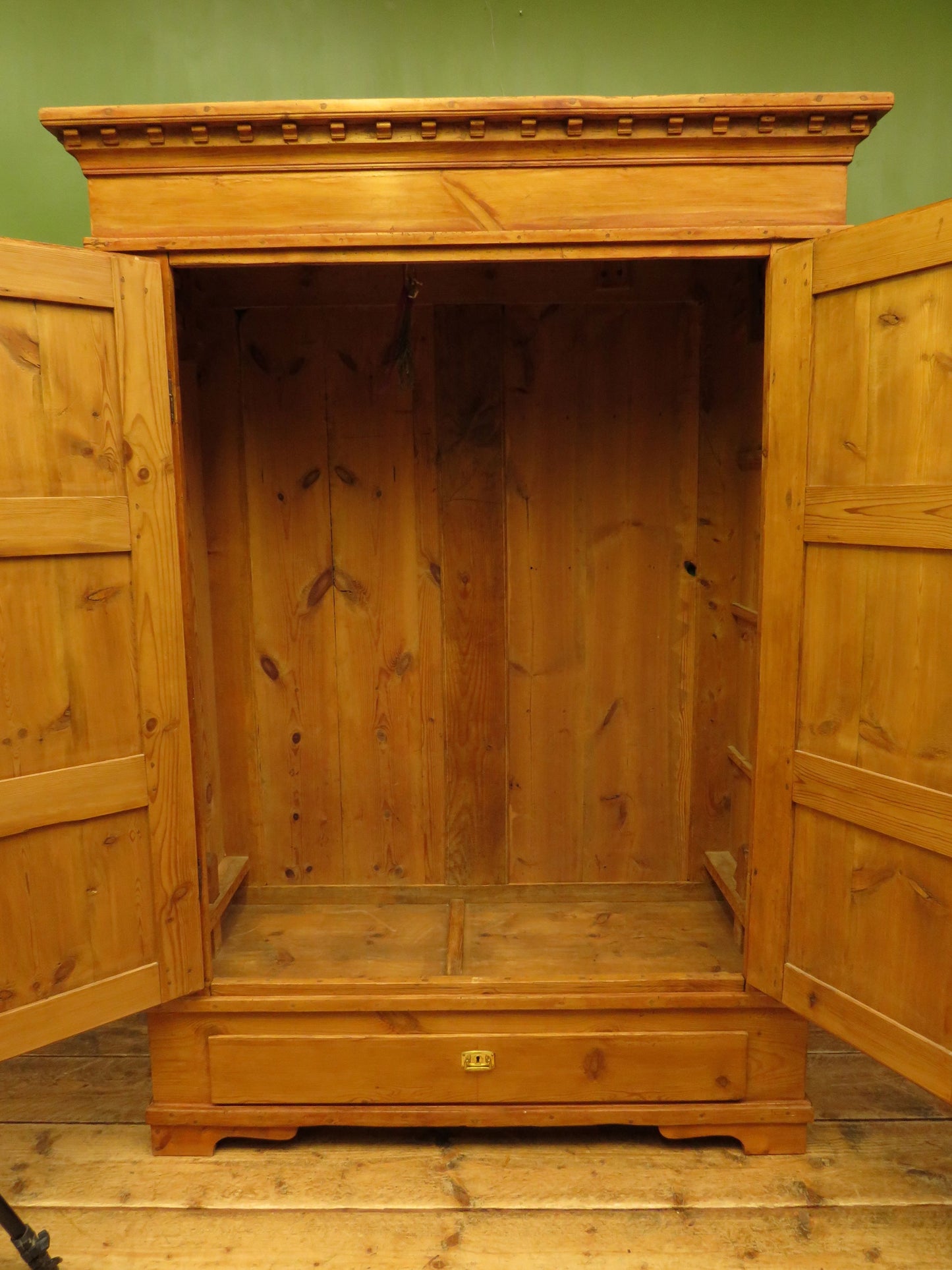 Antique Continental Pine Knockdown Wardrobe