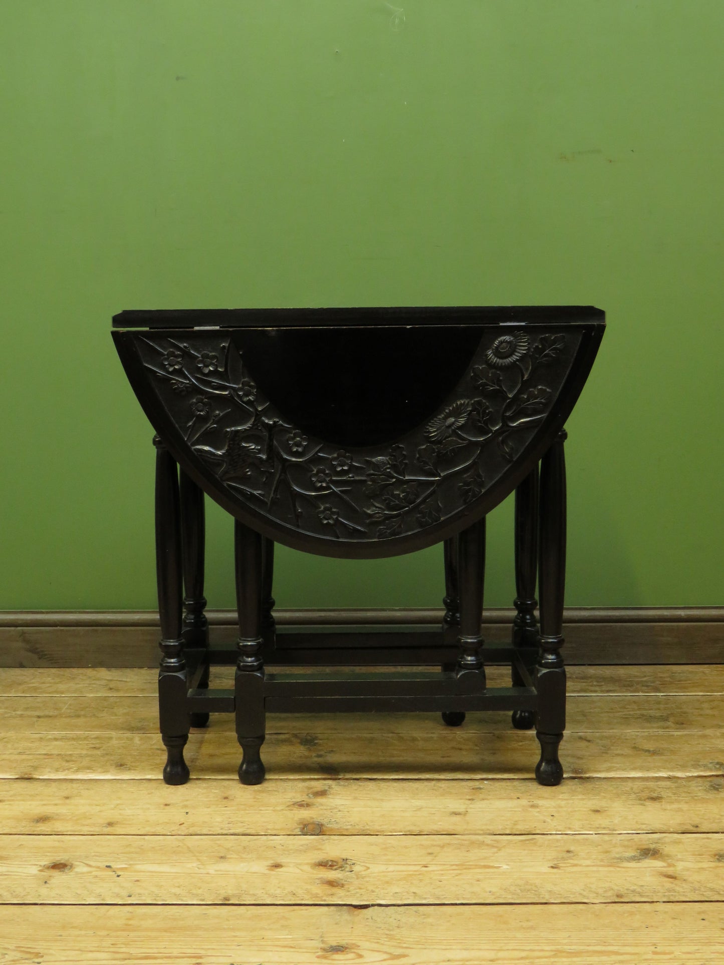 Antique Oriental Lacquered Drop leaf Table with Dragon decoration