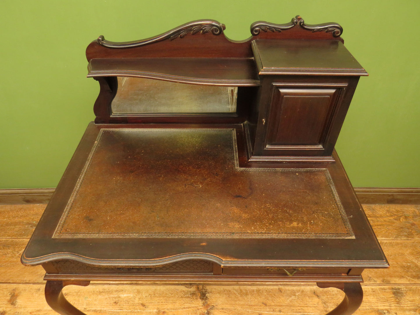 Antique writing table desk ladies Bonheur du Jour dressing table
