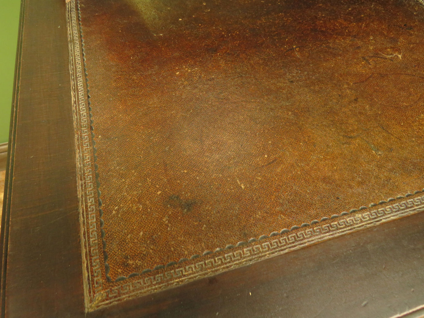 Antique writing table desk ladies Bonheur du Jour dressing table