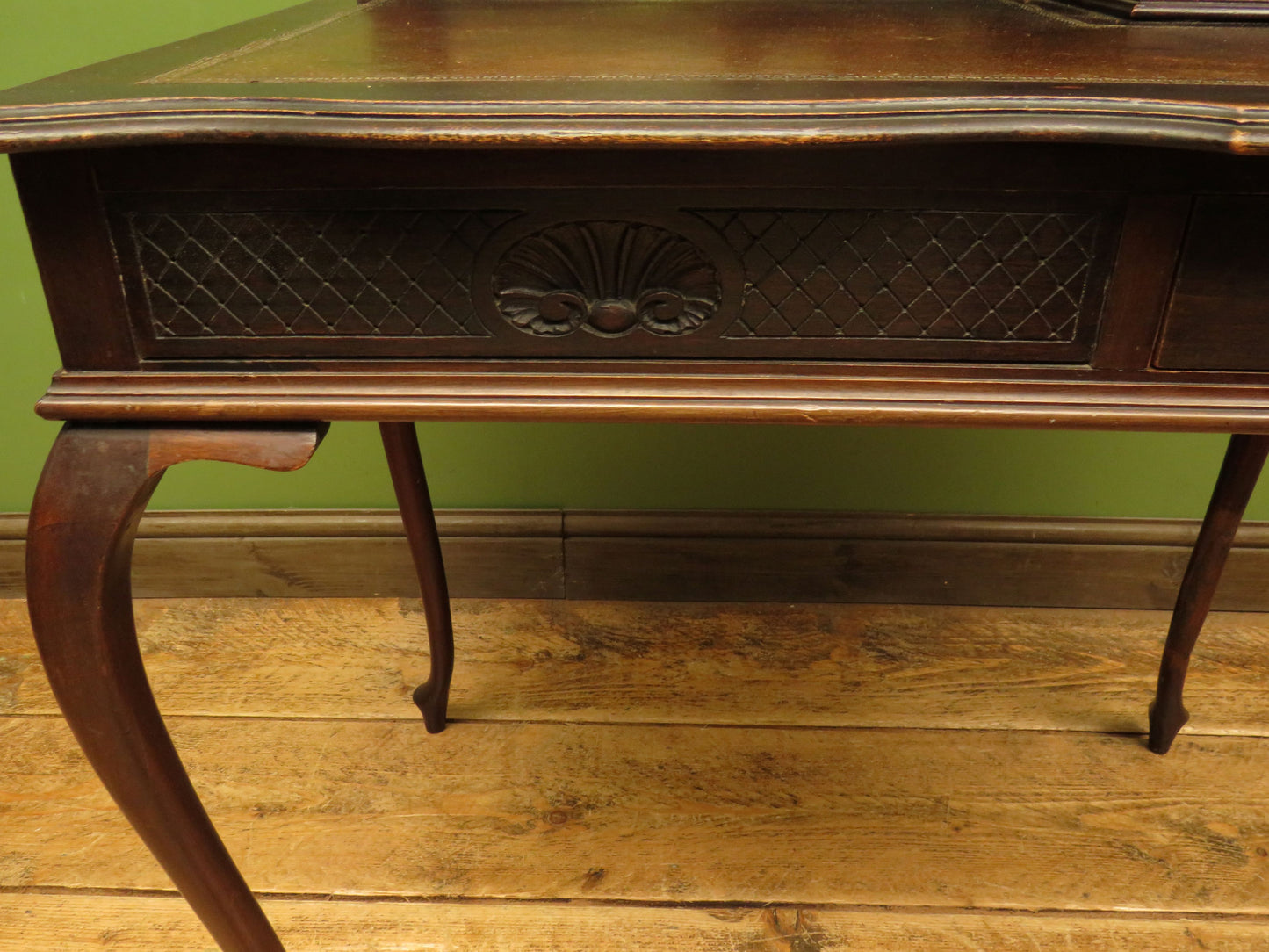 Antique writing table desk ladies Bonheur du Jour dressing table