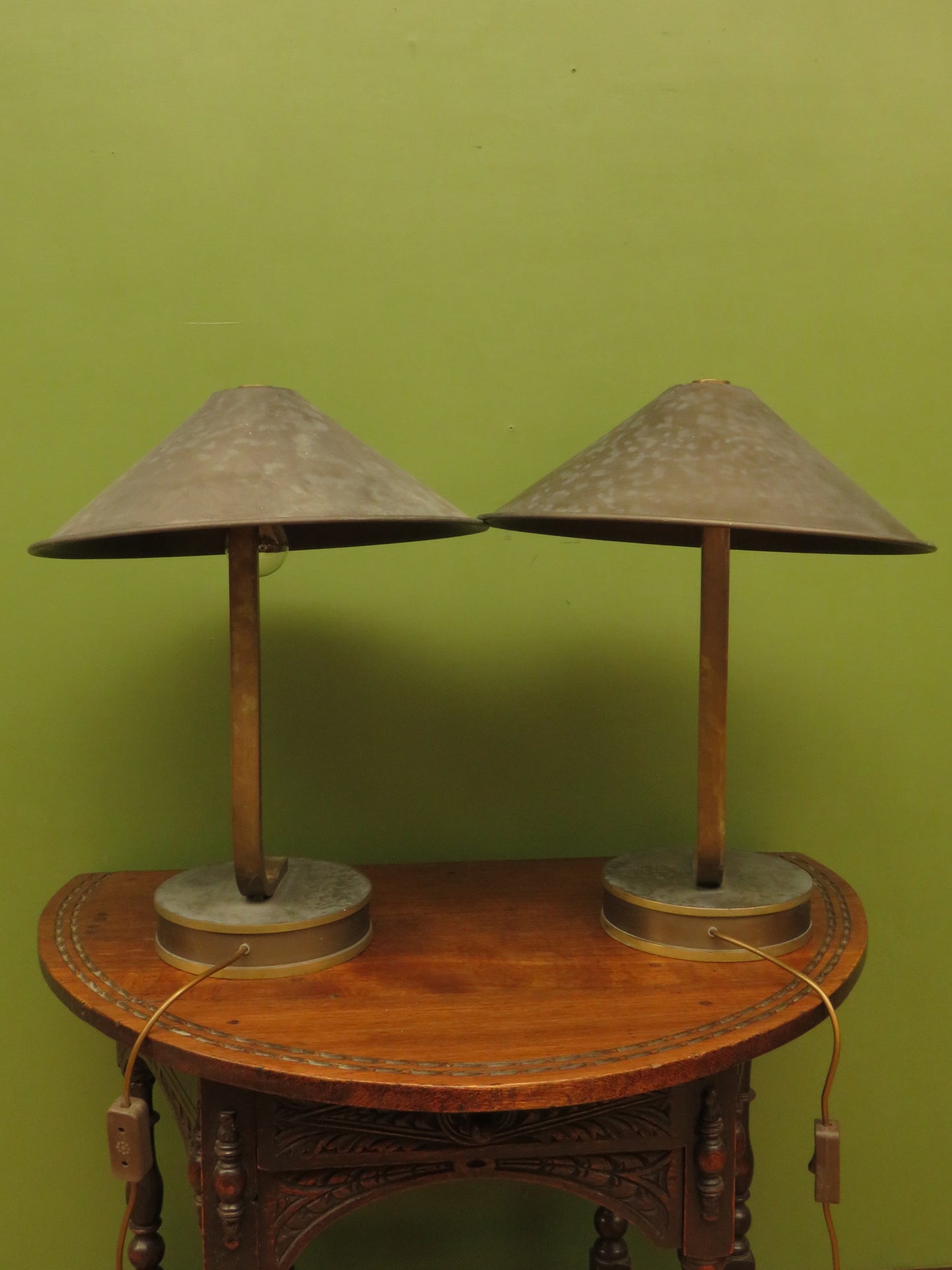 Pair of vintage Bauhaus Industrial style table lamps with conical metal shades