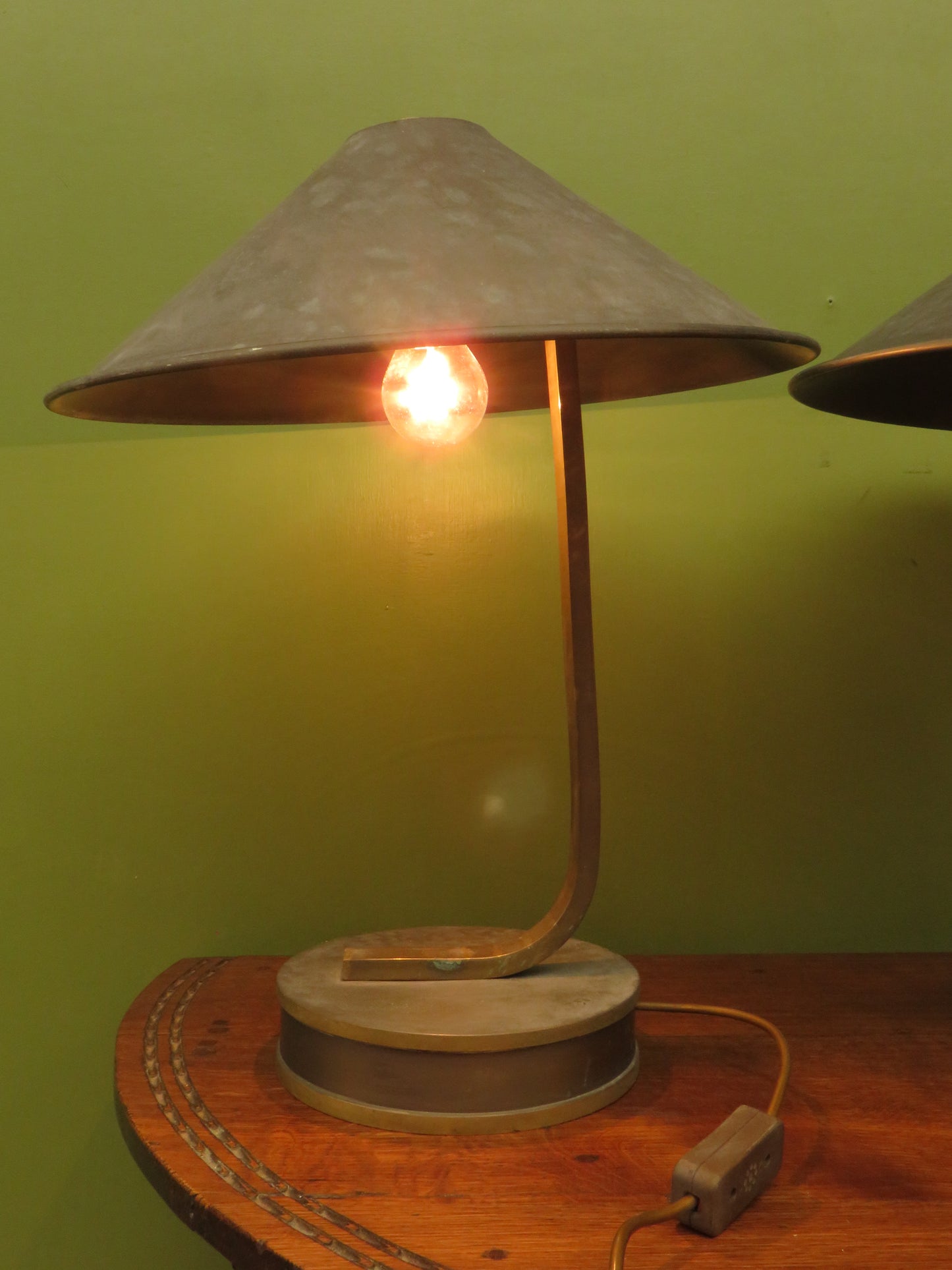 Pair of vintage Bauhaus Industrial style table lamps with conical metal shades