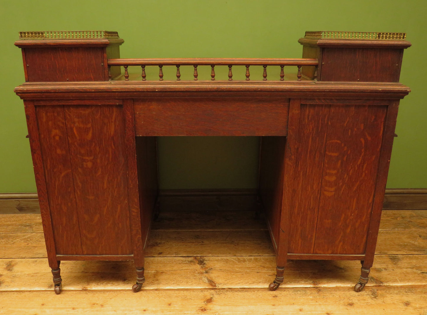 Imposing Antique Estate Managers Oak Pedestal Desk with Green Leather Top