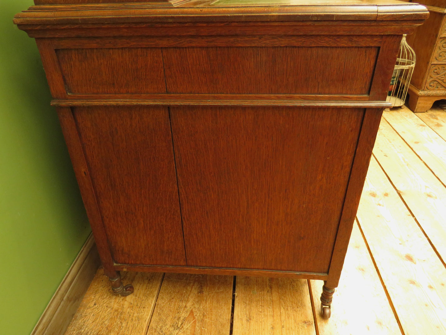 Imposing Antique Estate Managers Oak Pedestal Desk with Green Leather Top