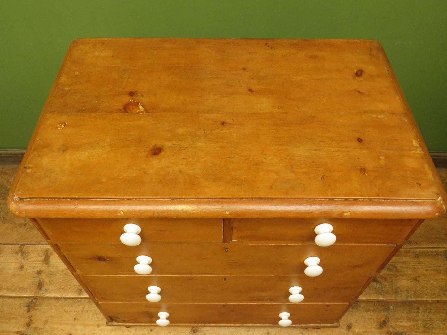 Victorian Farmhouse Pine Chest of Drawers