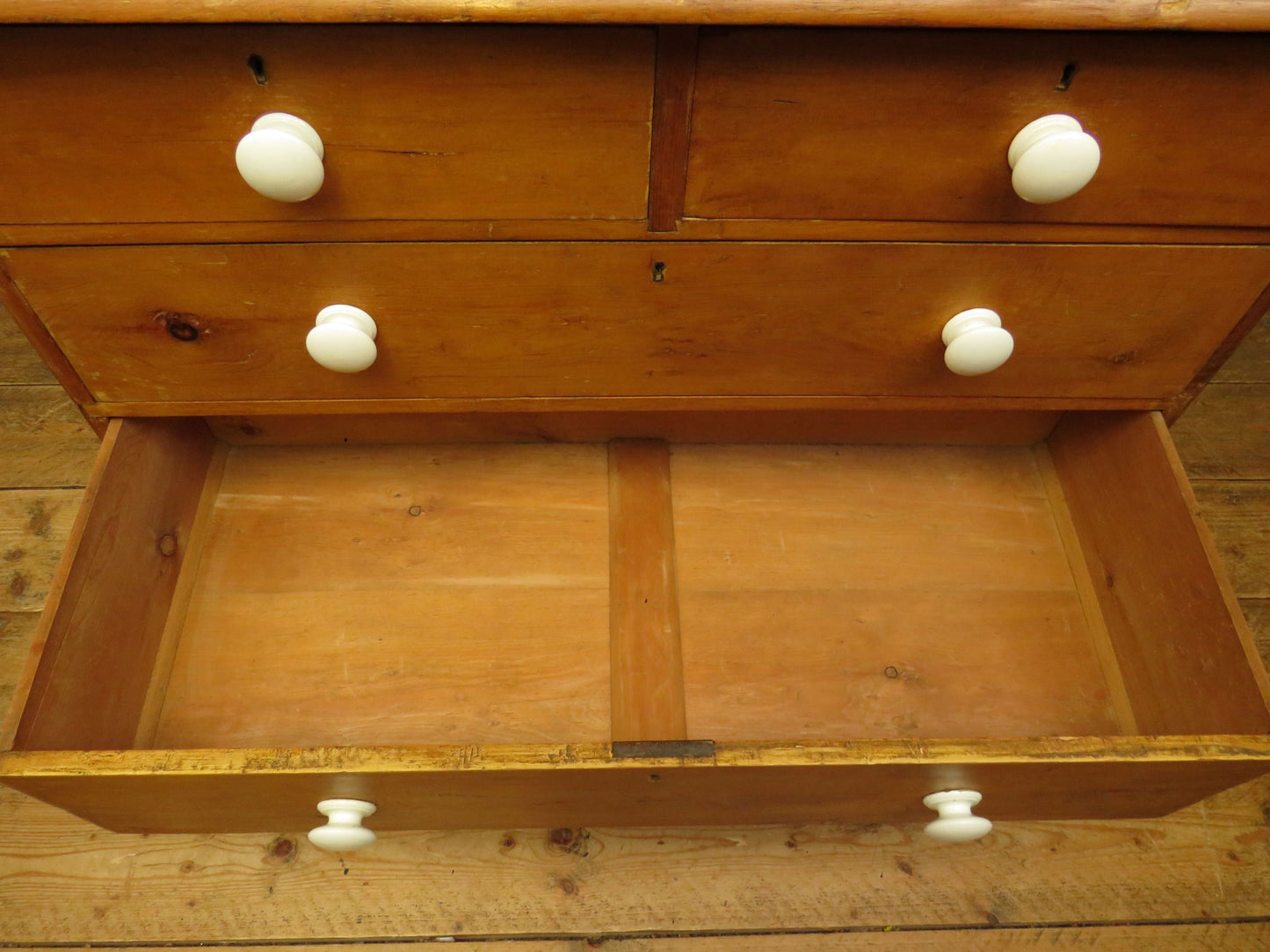 Victorian Farmhouse Pine Chest of Drawers