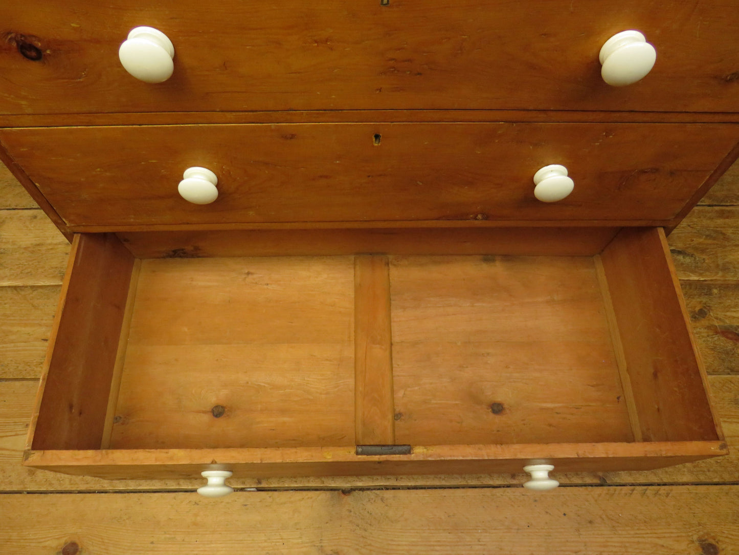 Victorian Farmhouse Pine Chest of Drawers