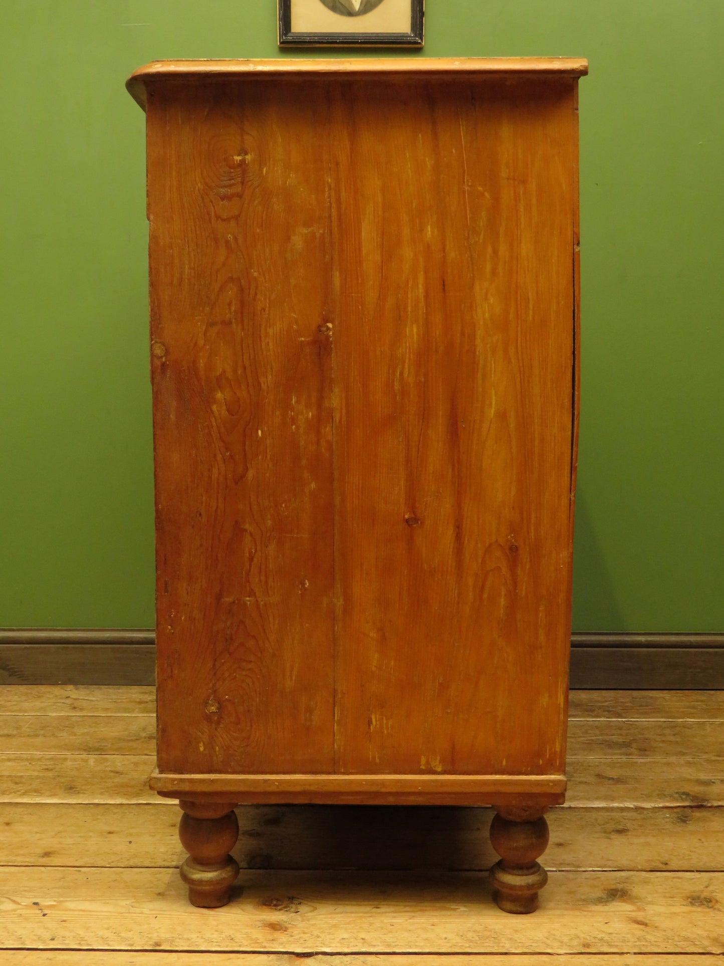 Victorian Farmhouse Pine Chest of Drawers