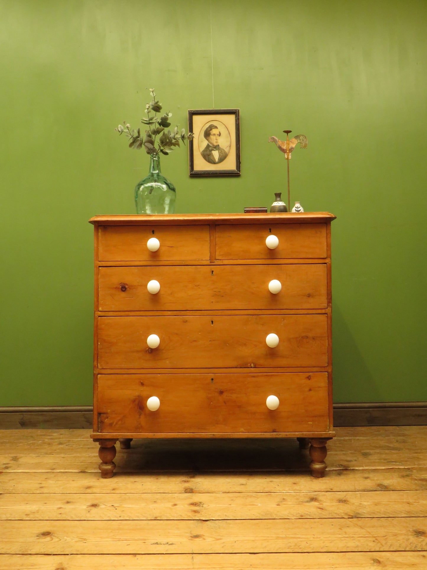 Victorian Farmhouse Pine Chest of Drawers