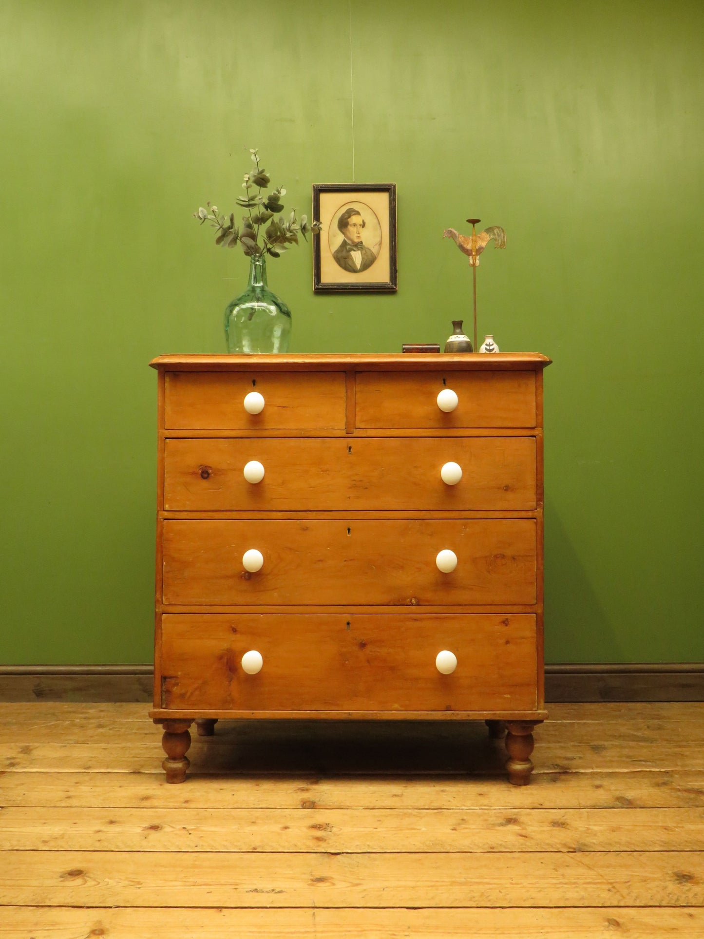 Victorian Farmhouse Pine Chest of Drawers